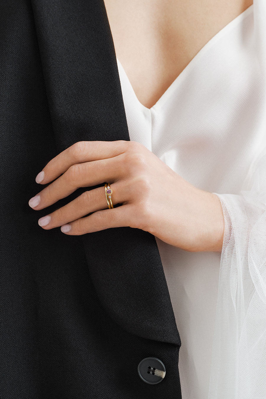 Kalevala Love Valittu kultainen timanttisormus 0,23ct