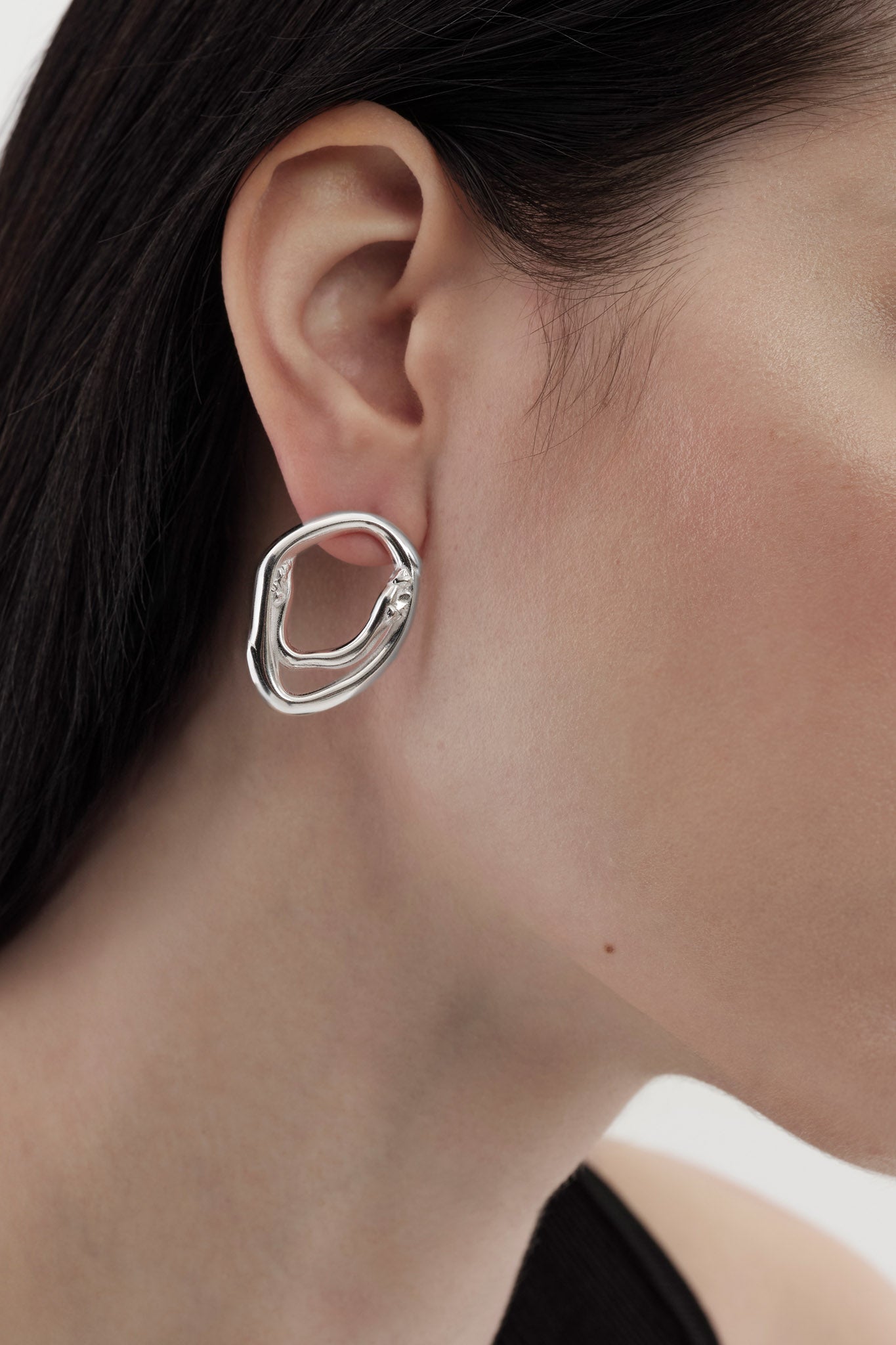 Kalevala Männyt hopeiset korvakorut