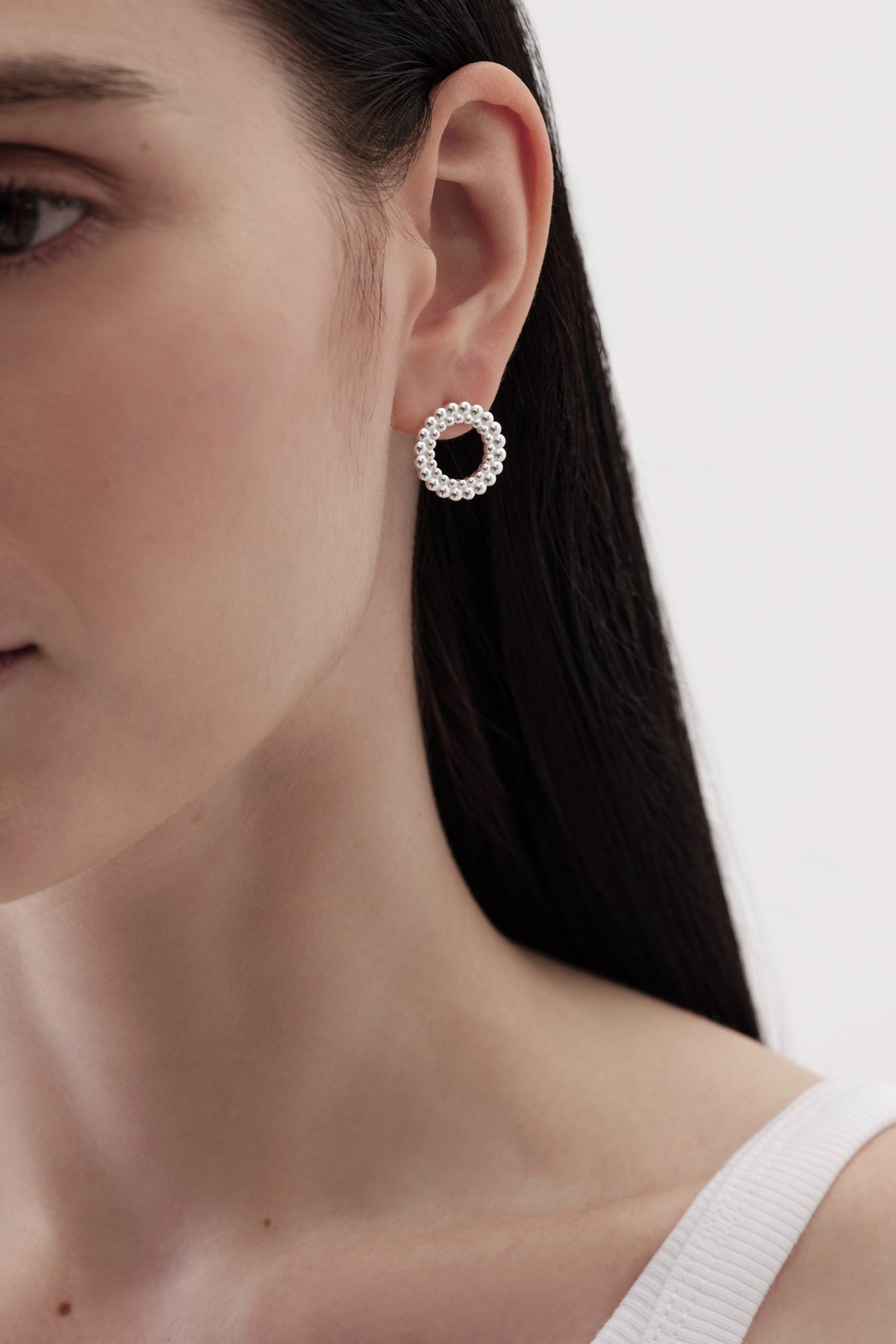 Kalevala Valoisa isot nappikorvakorut, hopea