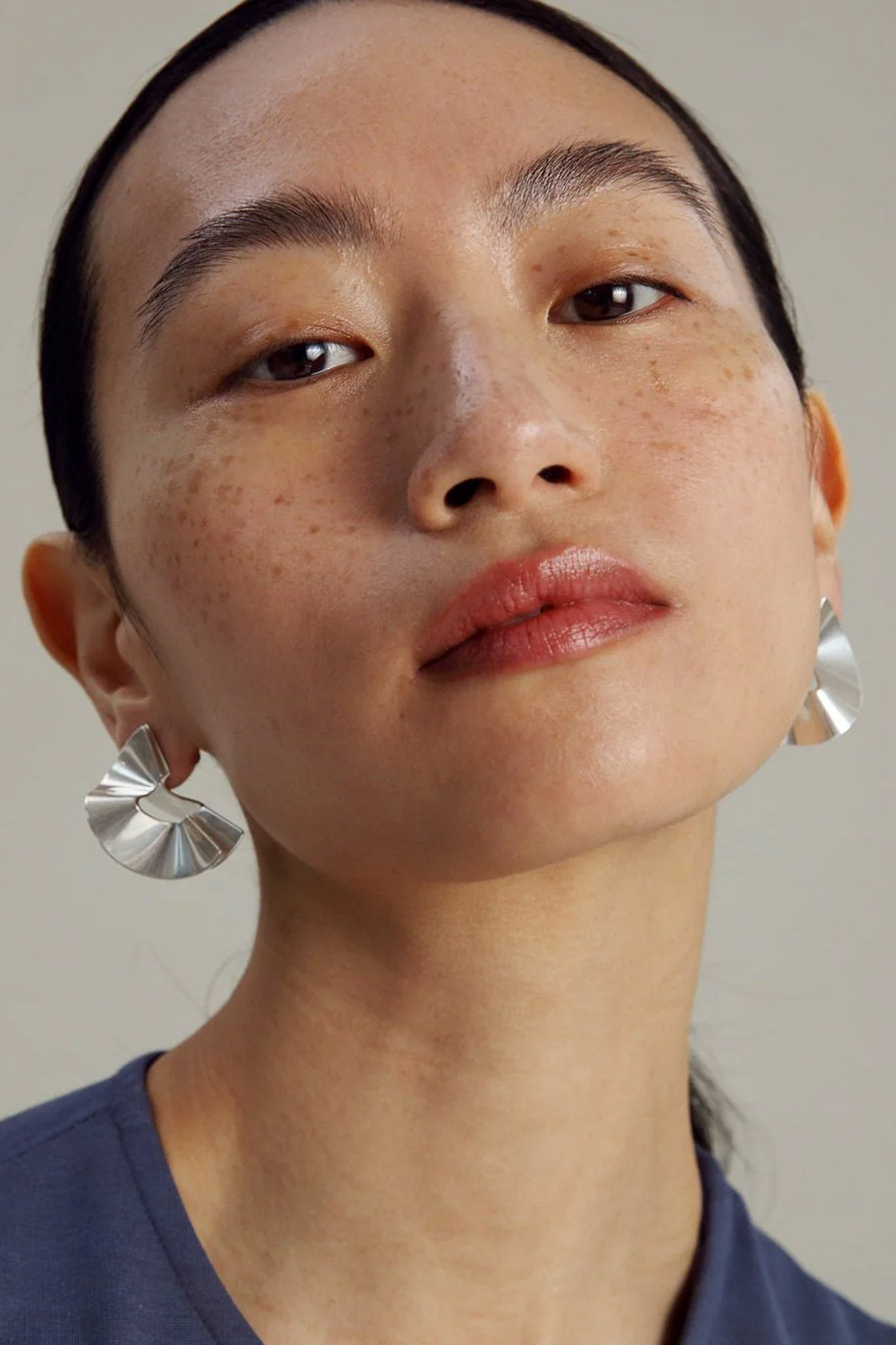 Kalevala Vetovoima hopeiset pyöreät korvakorut