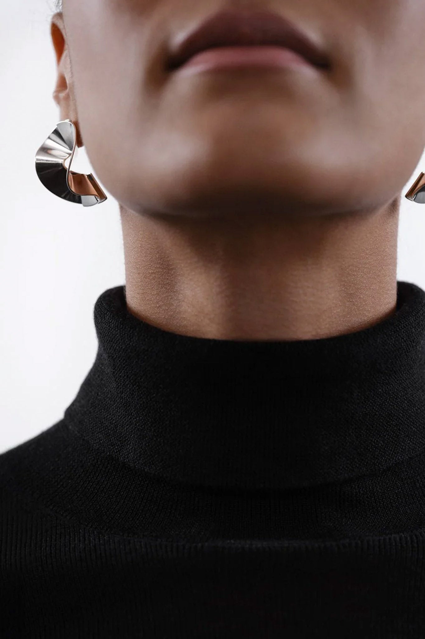 Kalevala Vetovoima hopeiset pyöreät korvakorut