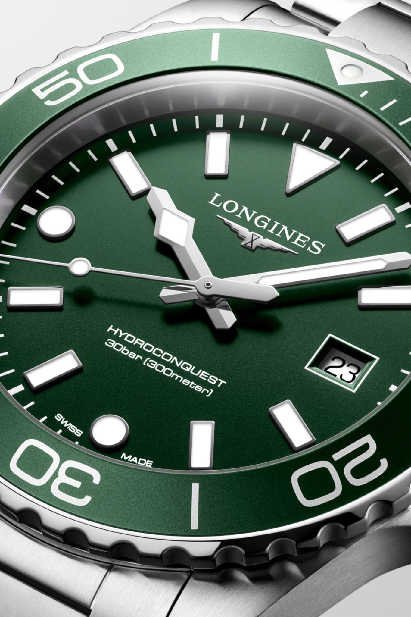 Longines Hydroconquest 42 Quartz rannekello L3.769.4.06.6