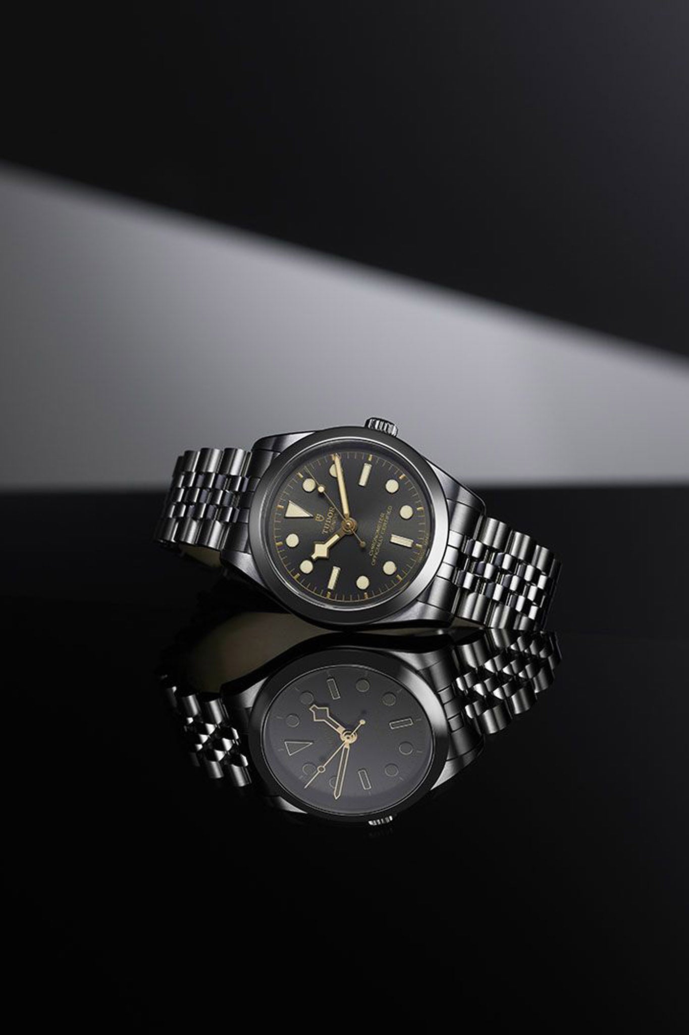 Tudor Black Bay 36 rannekello