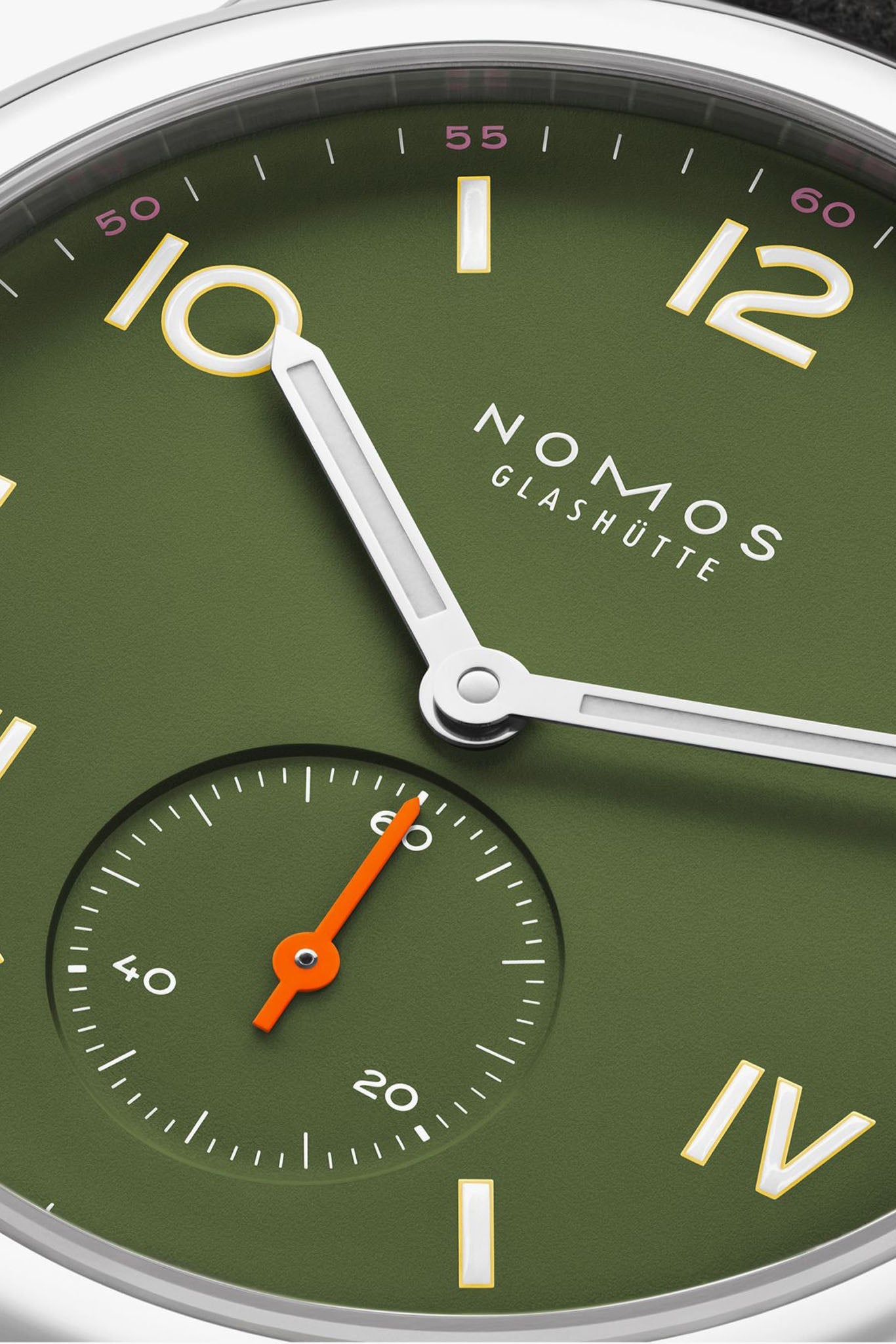 nomos-glashutte-club-campus-36-all-olive-707-gb