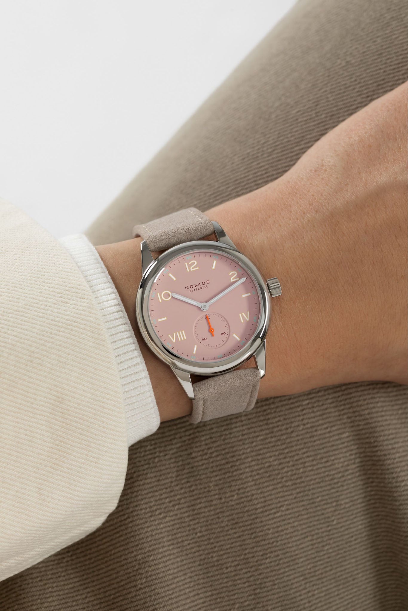 nomos-glashutte-club-campus-36-full-rose-706-gb