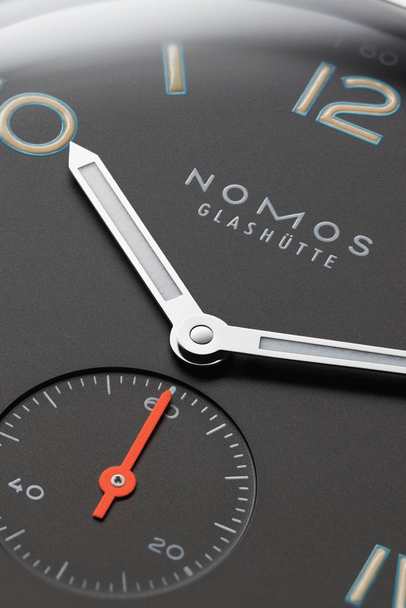 Nomos Glashütte Club Campus 38 Night rannekello