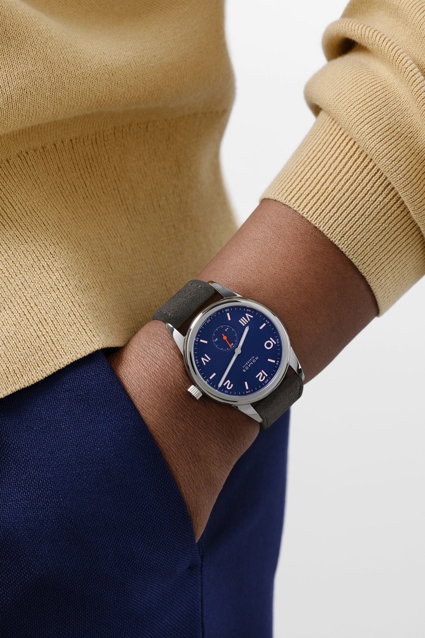 Nomos Glashütte Club Campus 38 Night sky rannekello