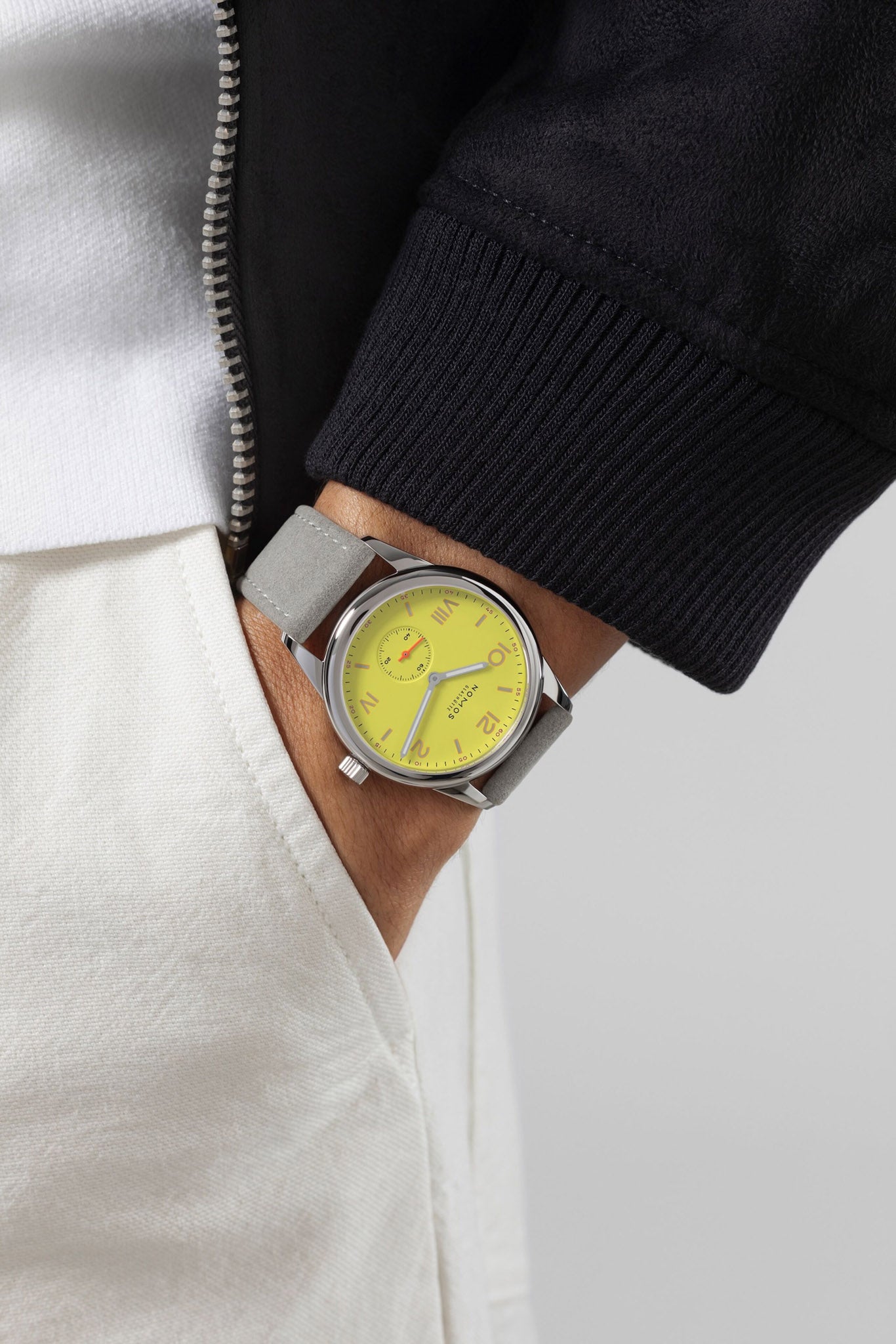 Nomos Glashütte Club Campus 38 Starlight rannekello