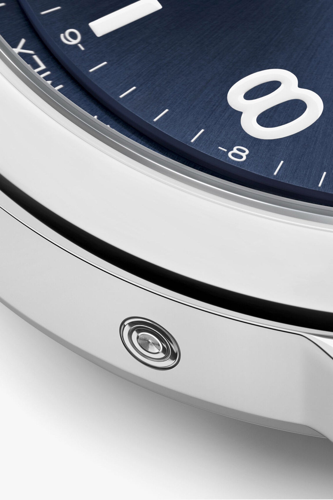 Nomos Glashütte Club Sport Neomatik Worldtimer Blue rannekello