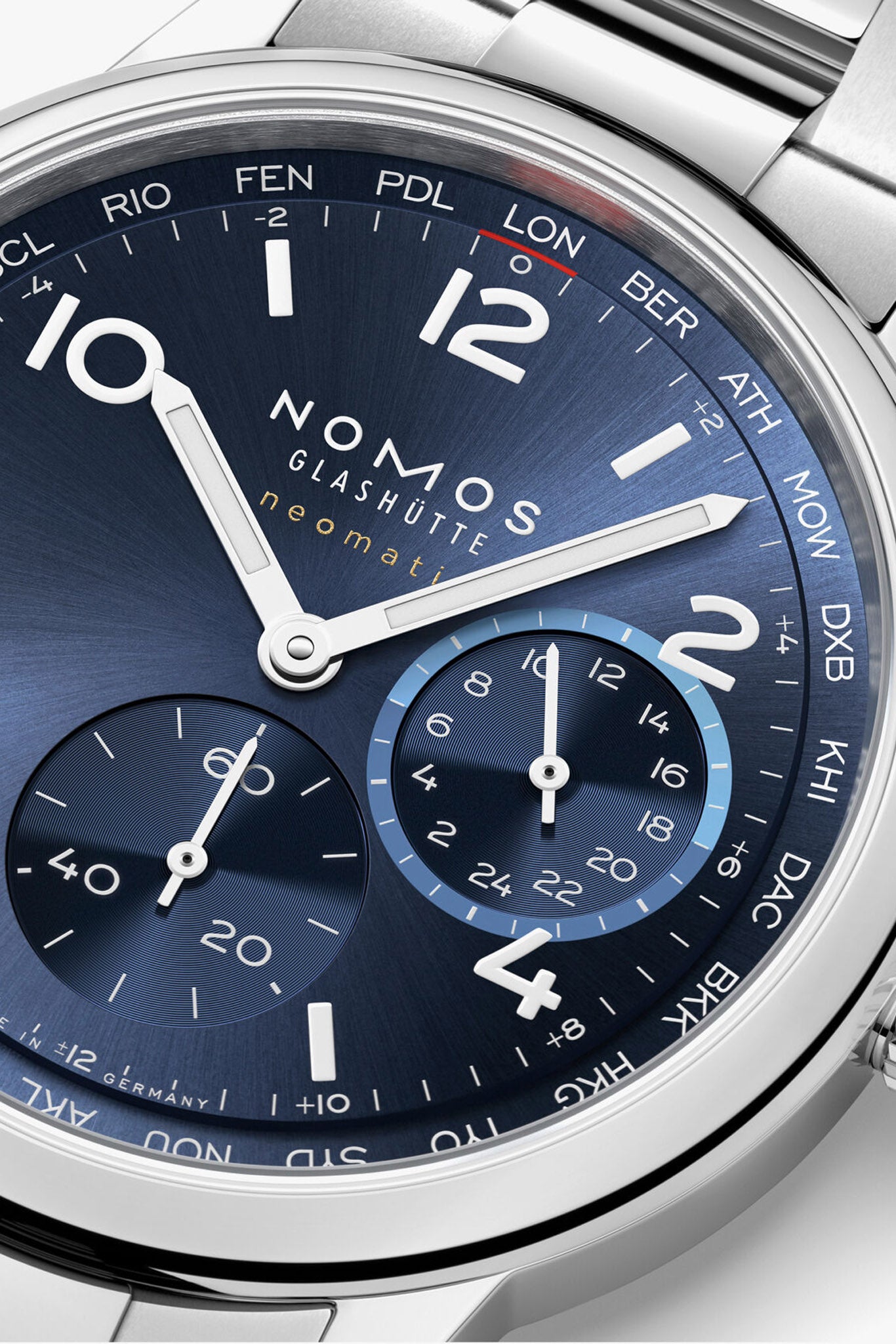 Nomos Glashütte Club Sport Neomatik Worldtimer Blue rannekello
