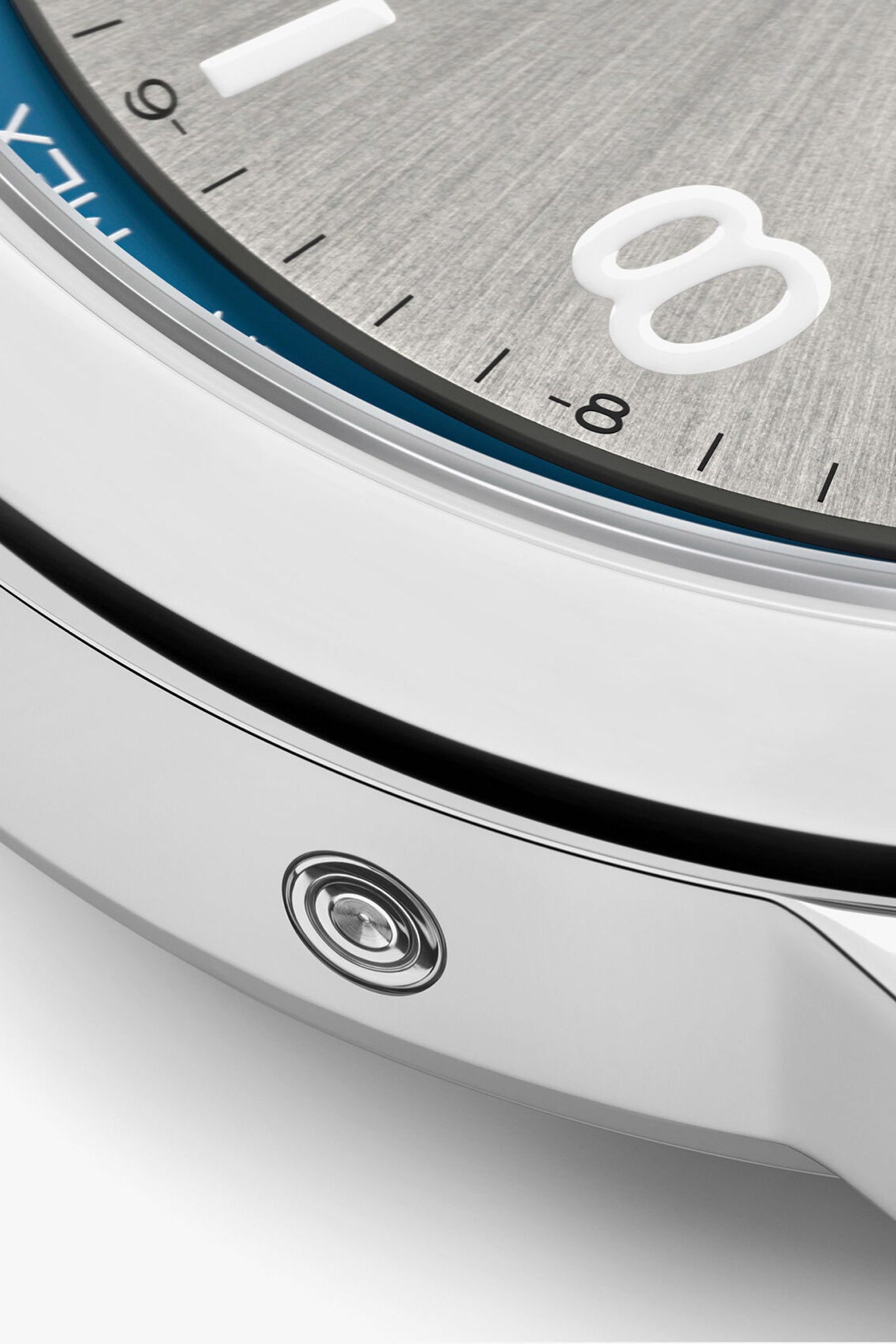 Nomos Glashütte Club Sport Neomatik Worldtimer Silver rannekello