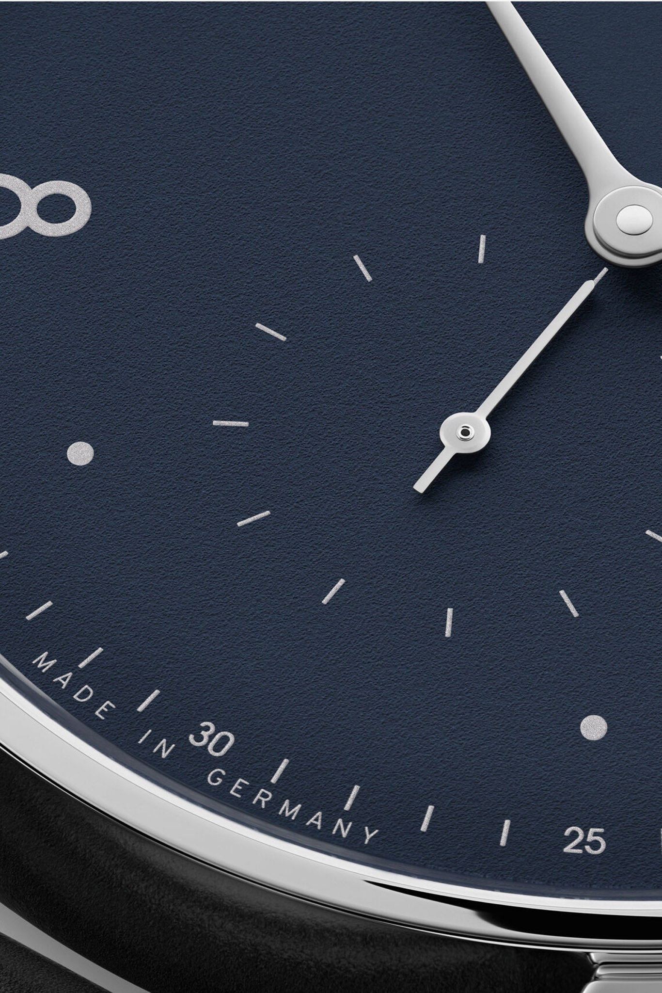 Nomos Glashütte Minimatik 39 Date Blue rannekello