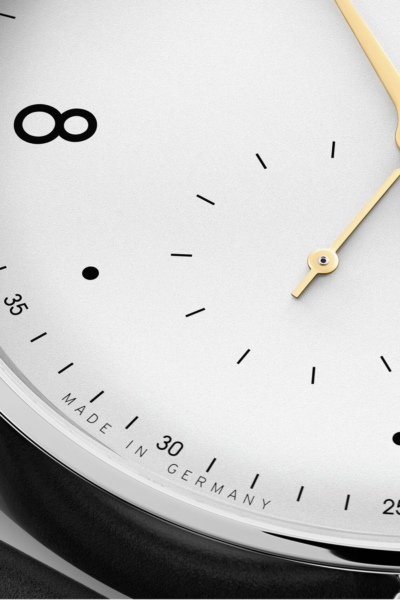Nomos Glashütte Minimatik 39 Date Gold rannekello