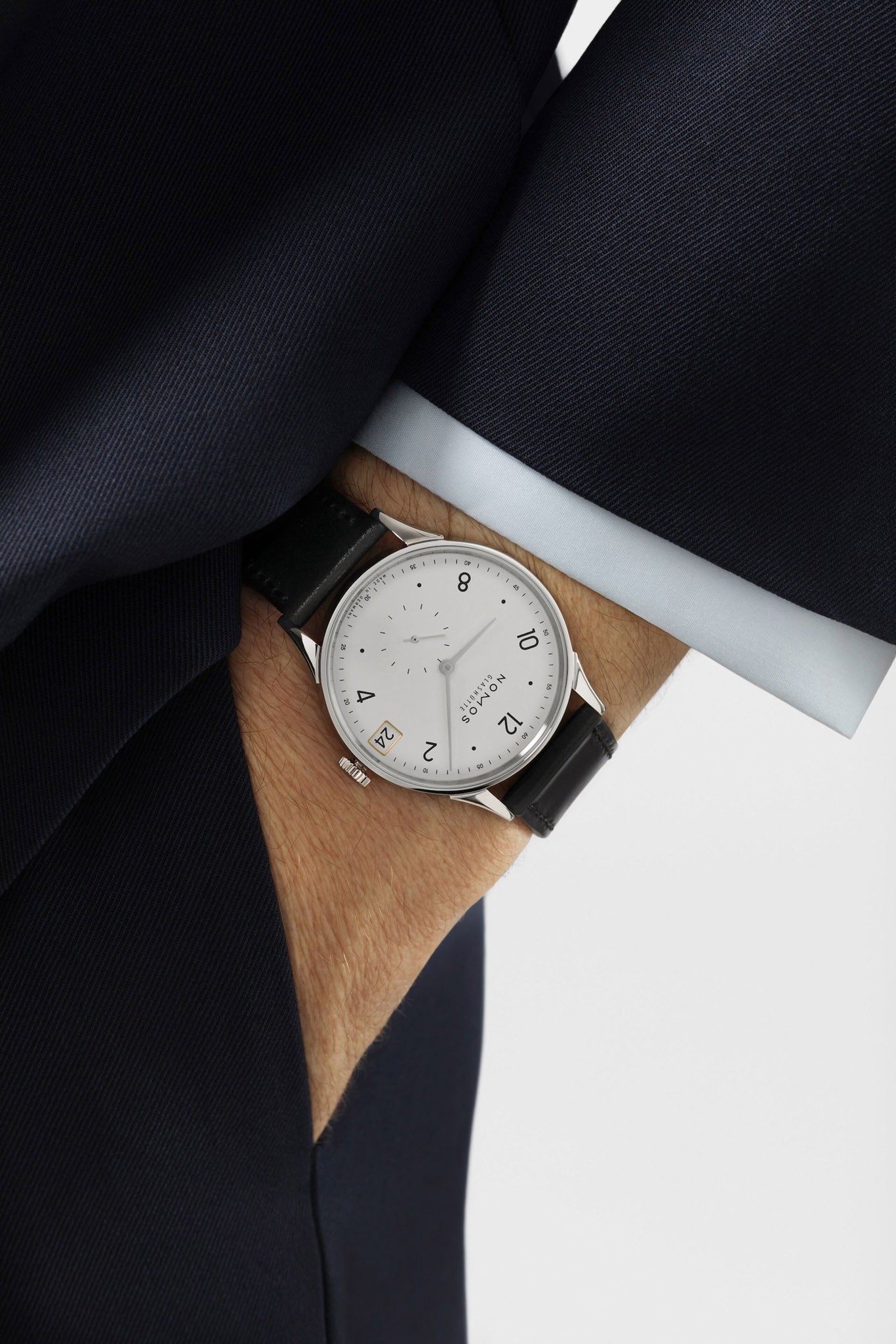 Nomos Glashütte Minimatik 39 Date rannekello