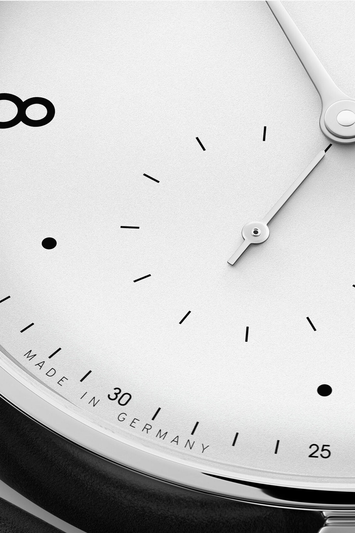 Nomos Glashütte Minimatik 39 Date rannekello