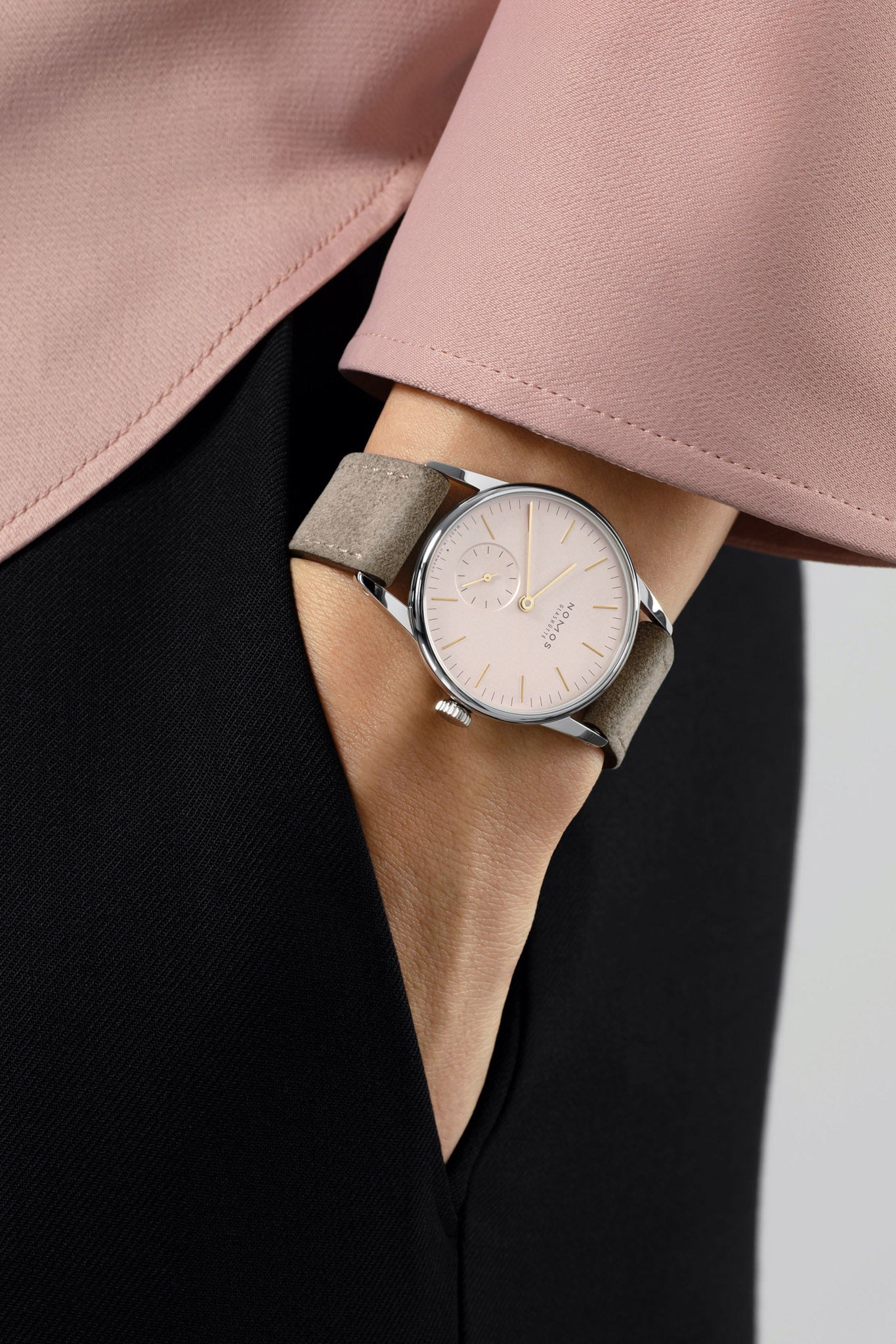 Nomos Glashütte Orion 33 Rose rannekello