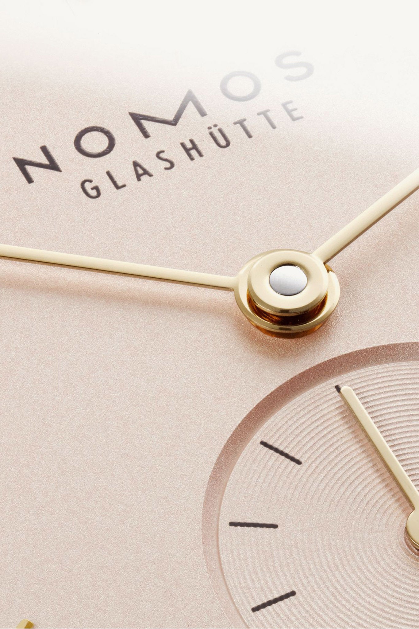 Nomos Glashütte Orion 33 Rose rannekello