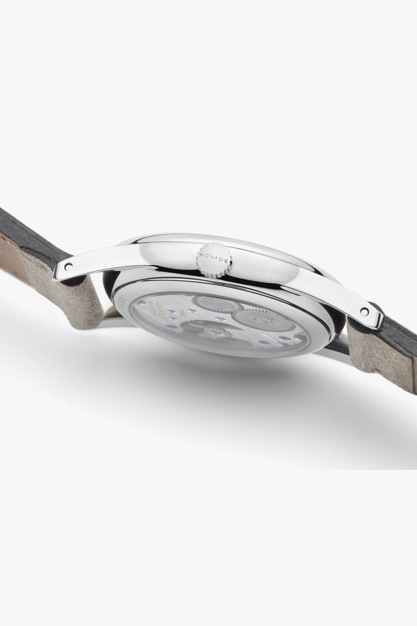 Nomos Glashütte Orion 33 Rose rannekello