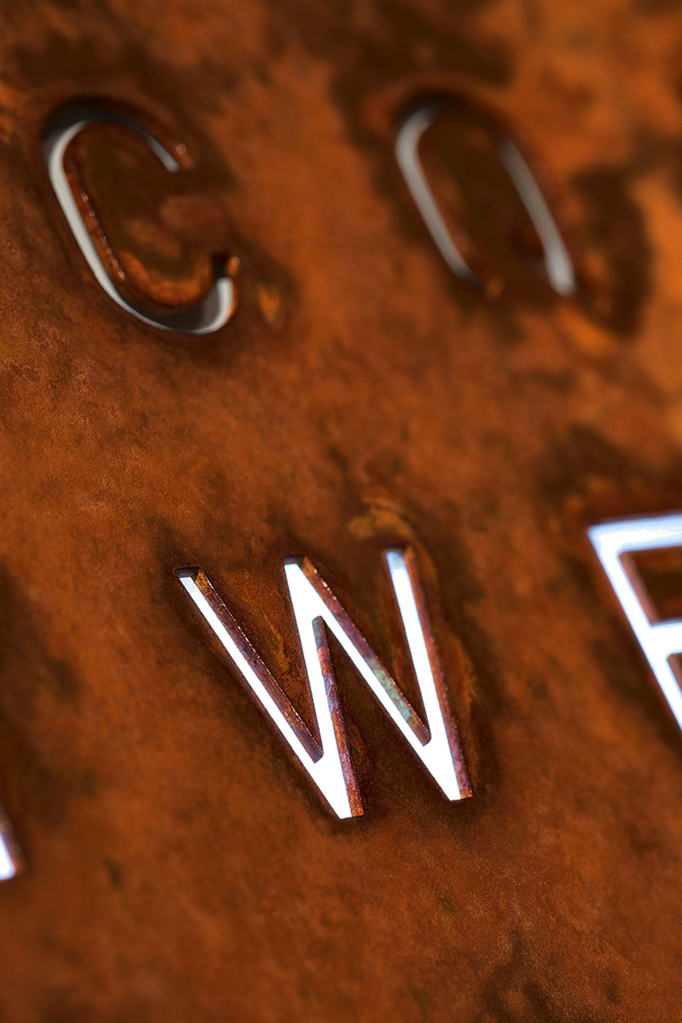 Qlocktwo Earth 45 Creator’s Edition Rust