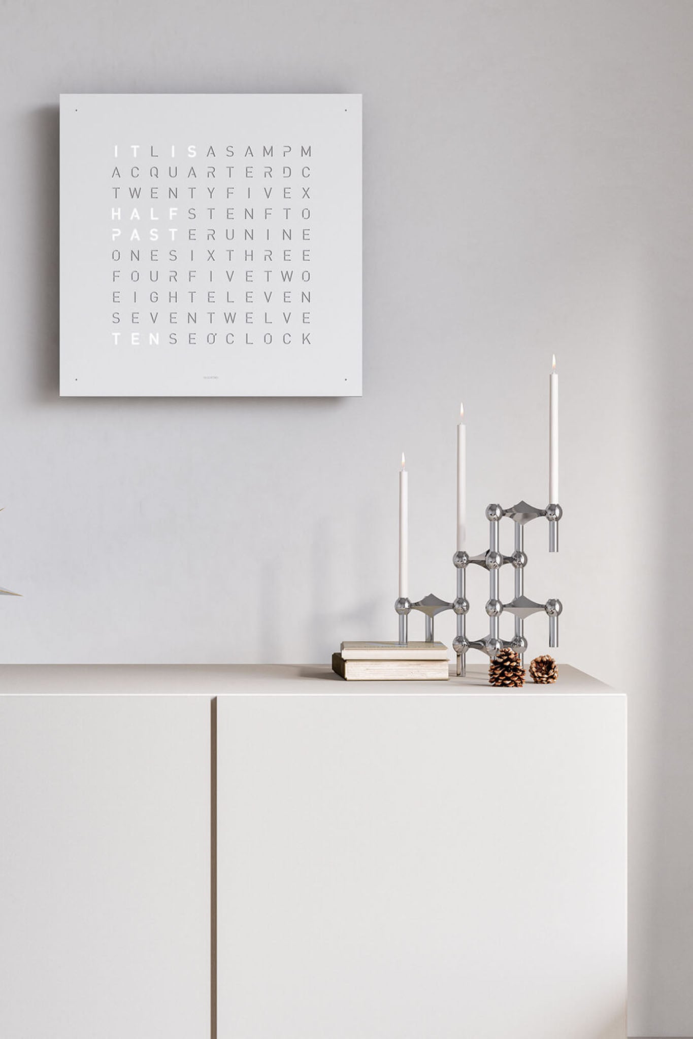 Qlocktwo Earth 45 White Pepper