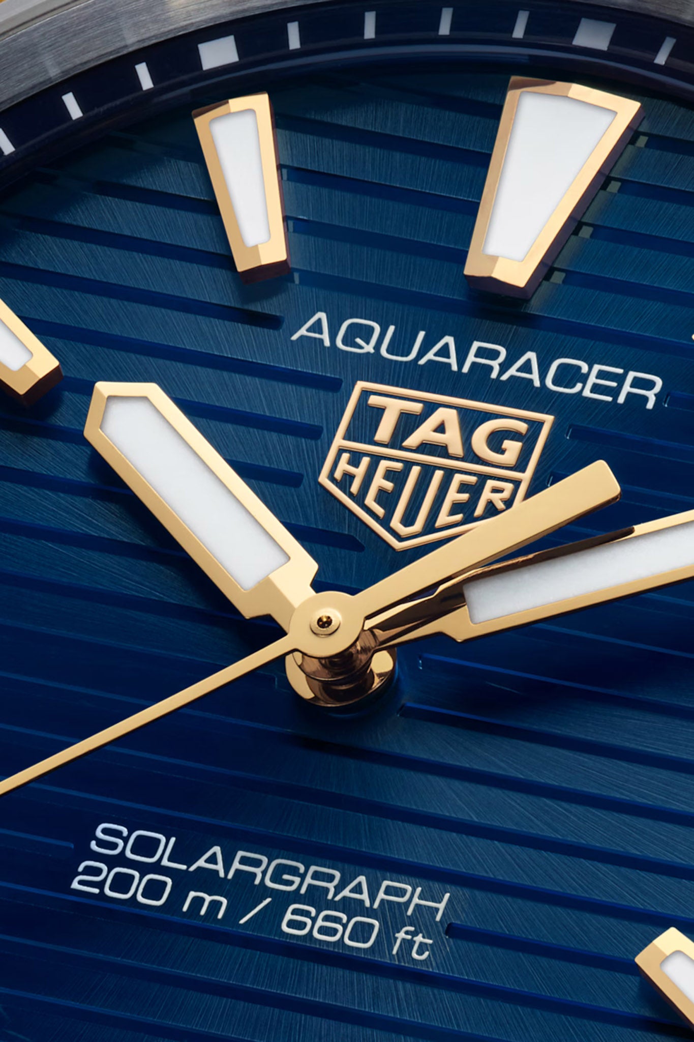 TAG Heuer Aquaracer Professional 200 Solargraph rannekello