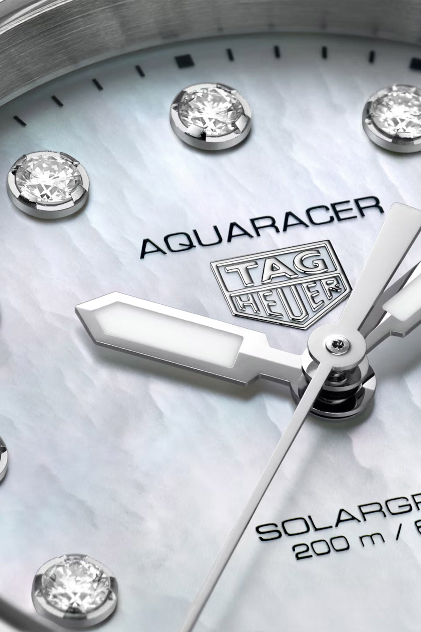 TAG Heuer Aquaracer Professional 200 Solargraph rannekello