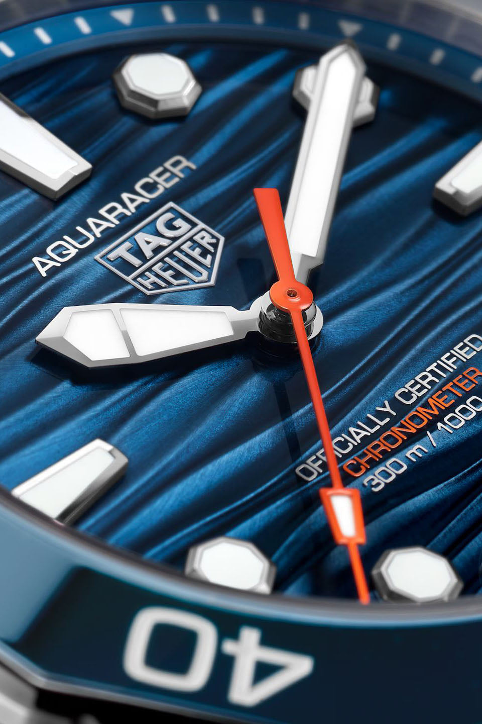 TAG Heuer Aquaracer Professional 300 Date rannekello