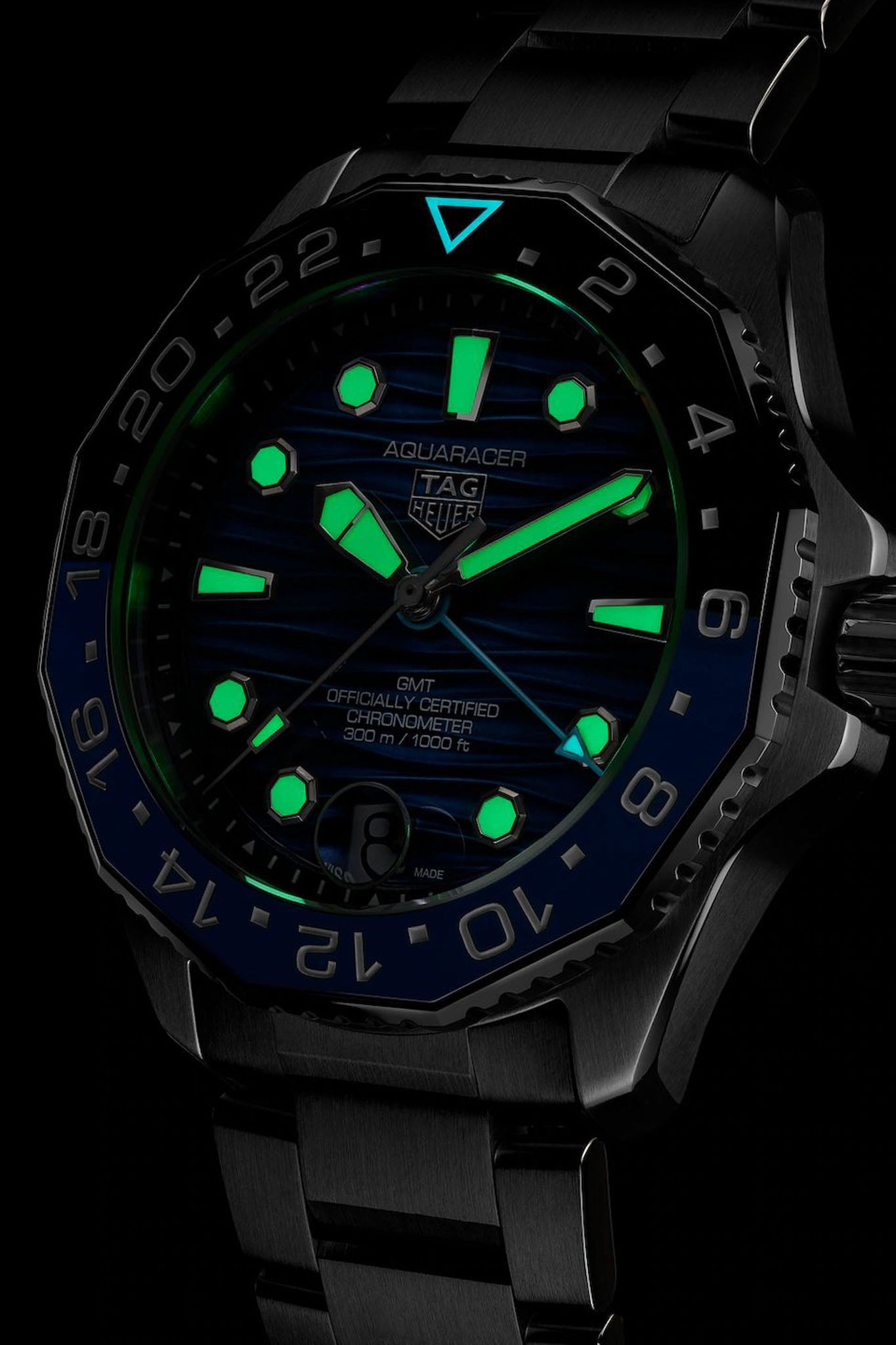 TAG Heuer Aquaracer Professional 300 GMT rannekello