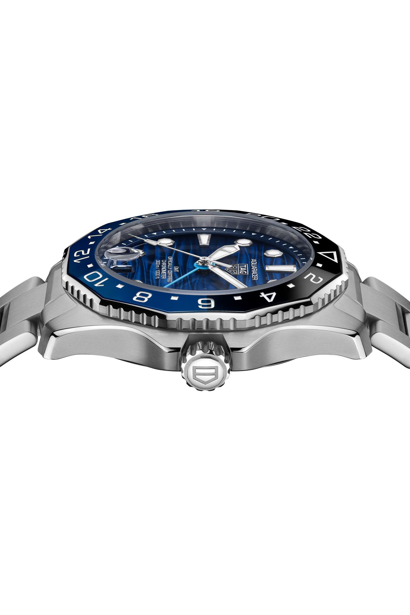 TAG Heuer Aquaracer Professional 300 GMT rannekello