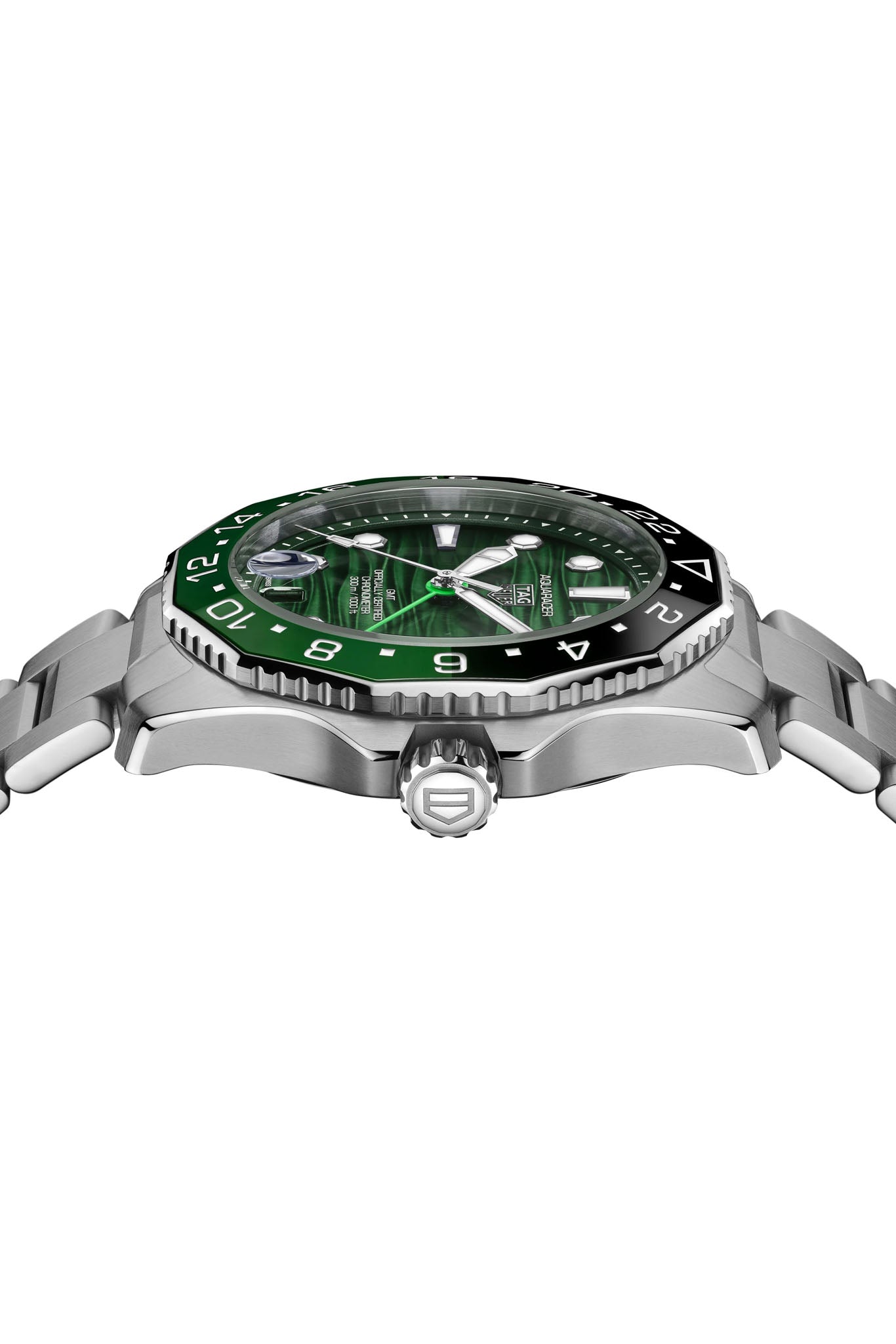 TAG Heuer Aquaracer Professional 300 GMT rannekello