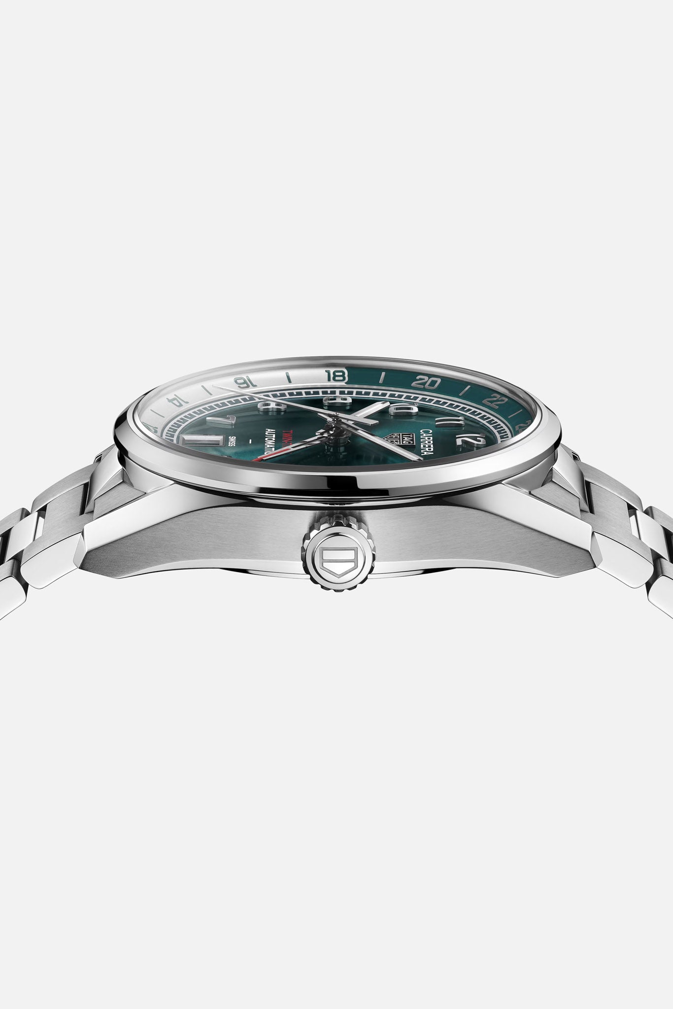 TAG Heuer Carrera Date Twin Time rannekello