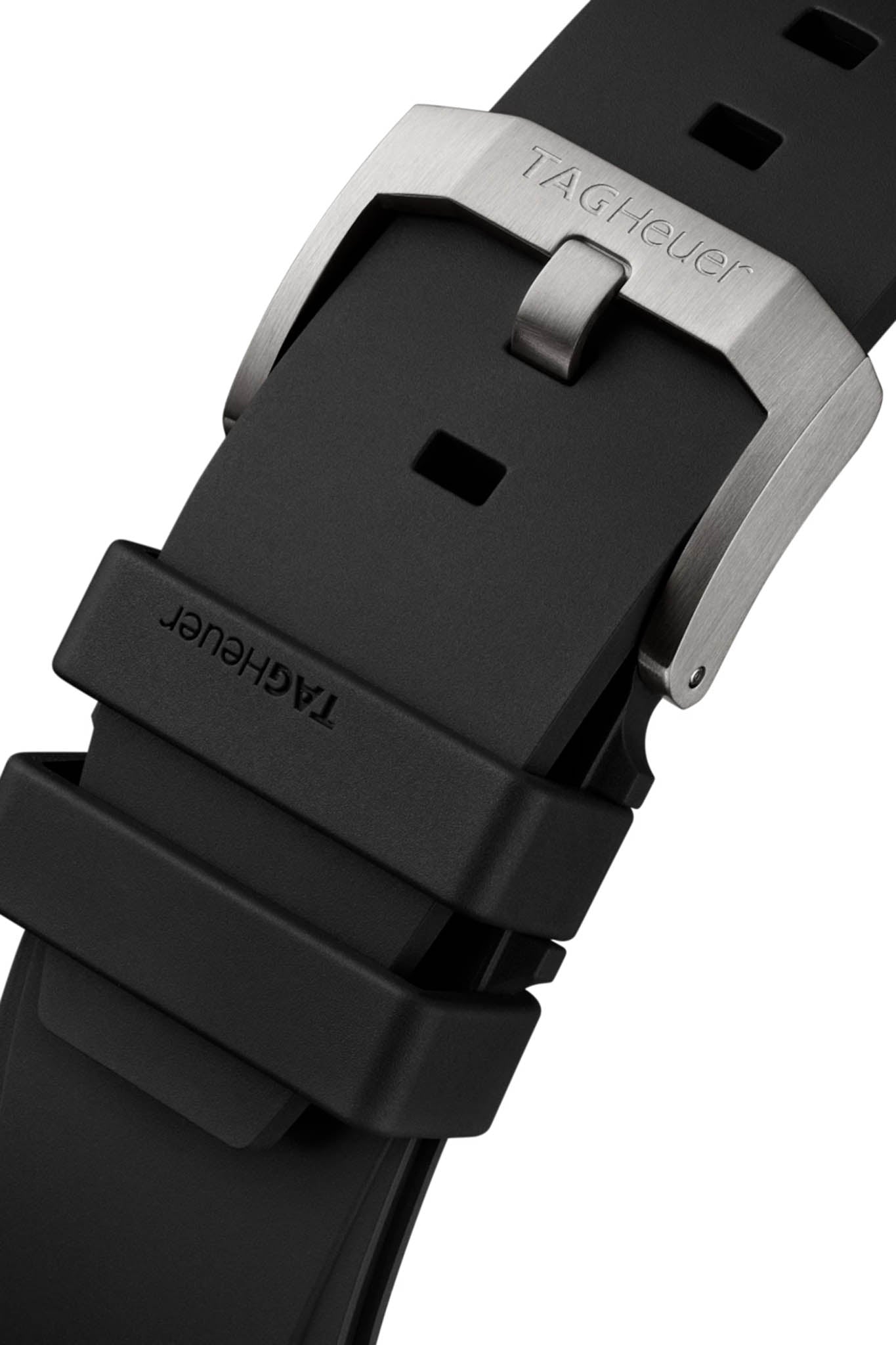 TAG Heuer Formula 1 Chronograph rannekello