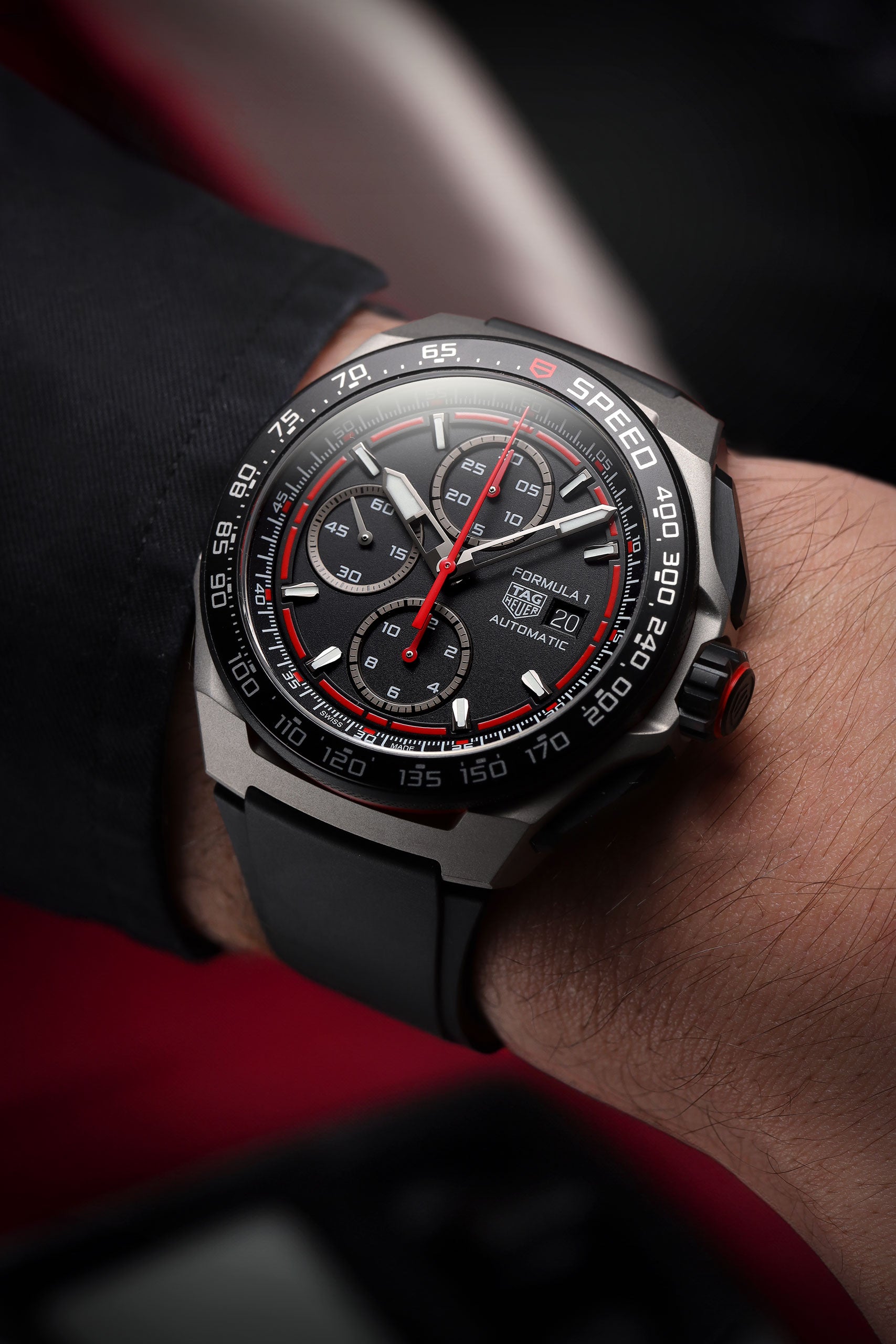 TAG Heuer Formula 1 Chronograph rannekello