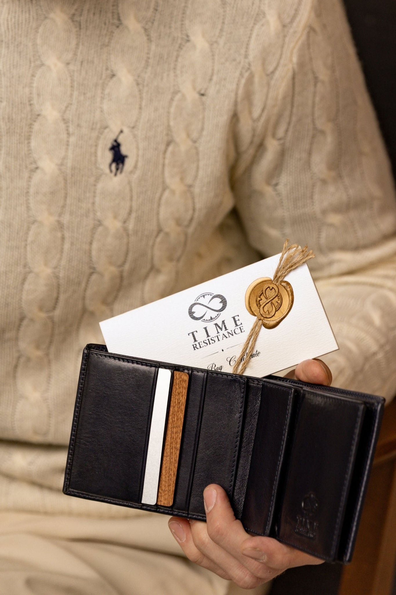 Time Resistance Daniel, nahkalompakko, musta