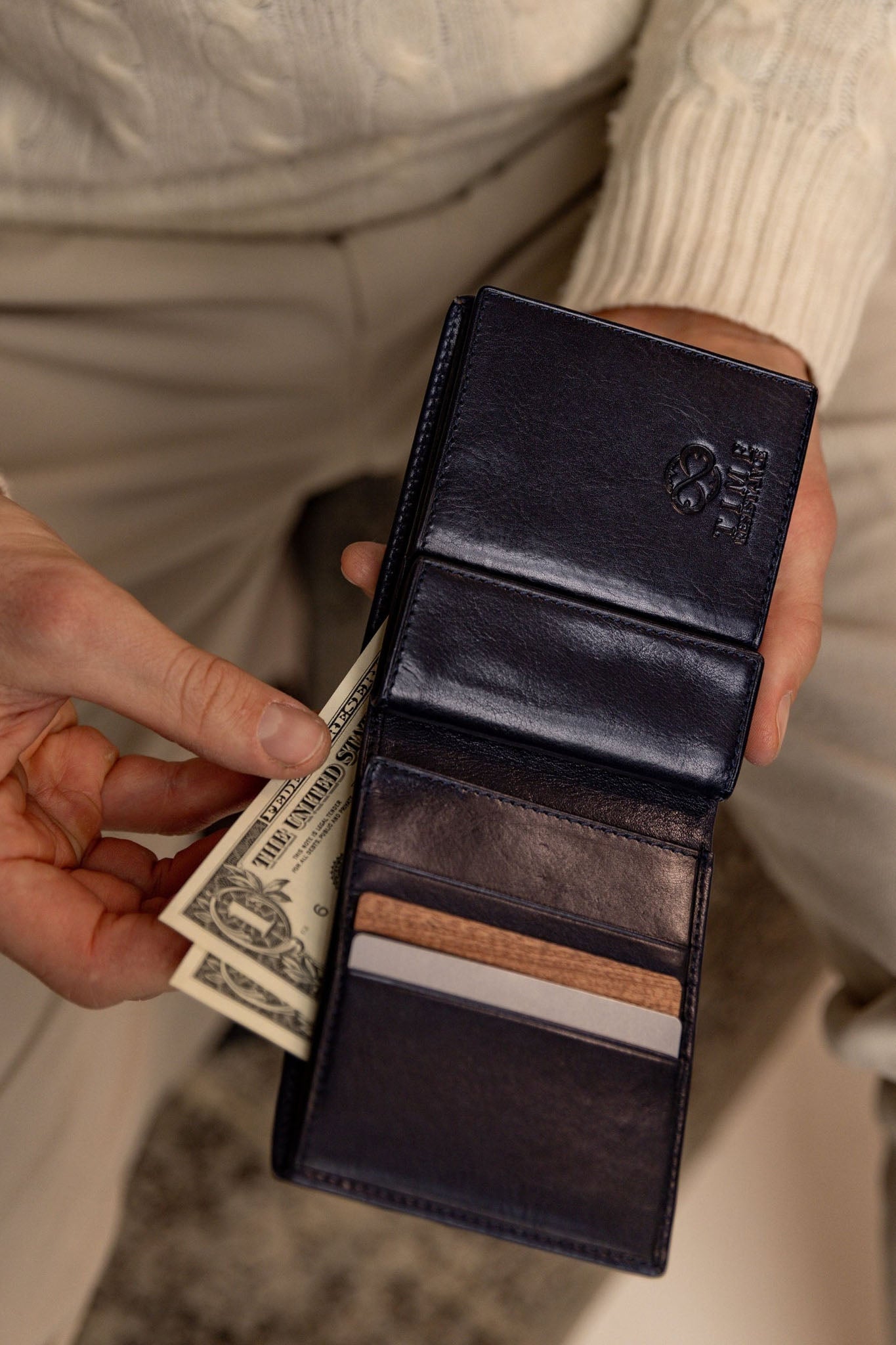 Time Resistance Daniel, nahkalompakko, sininen