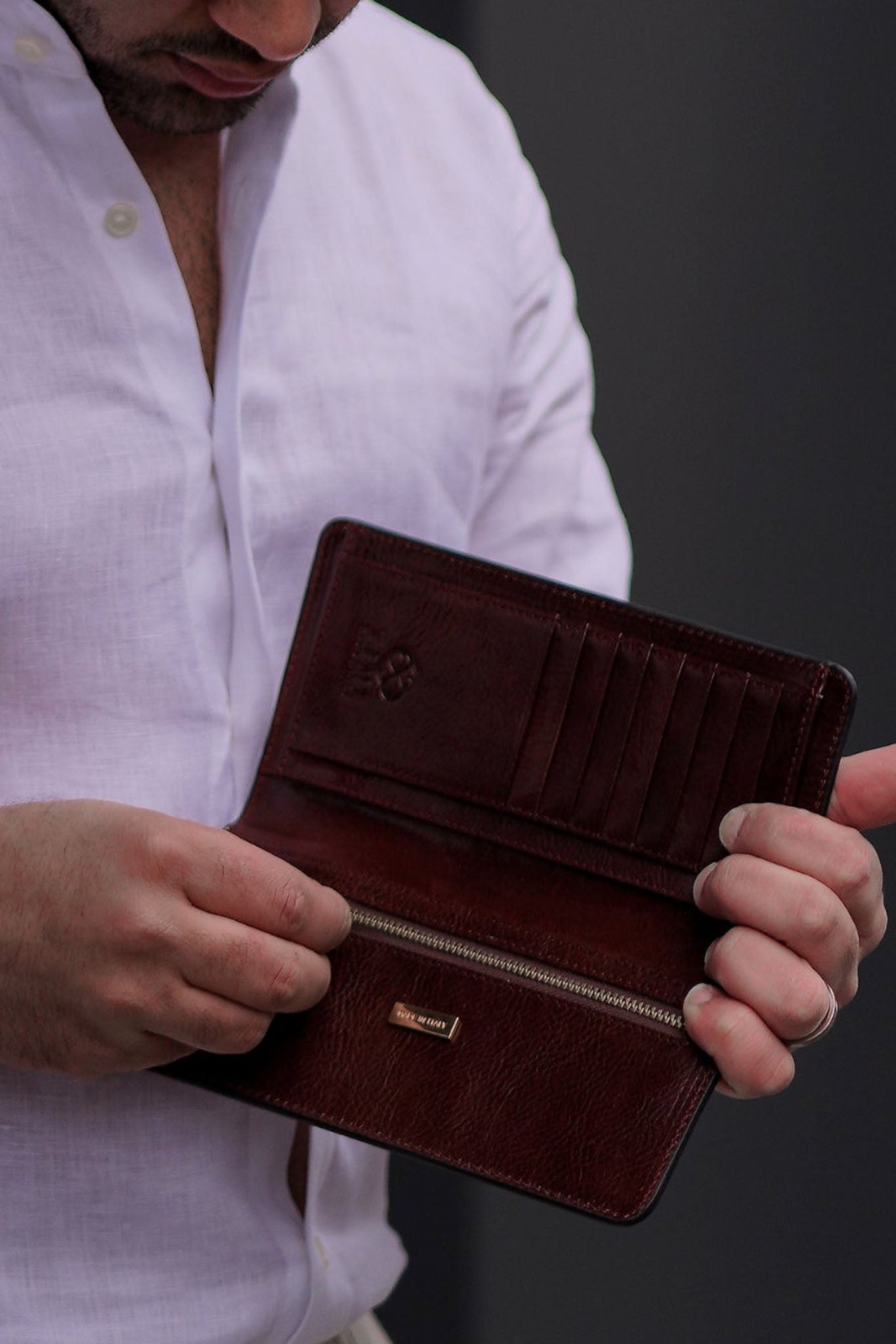 Time Resistance The Periodic Table, coat wallet lompakko, ruskea