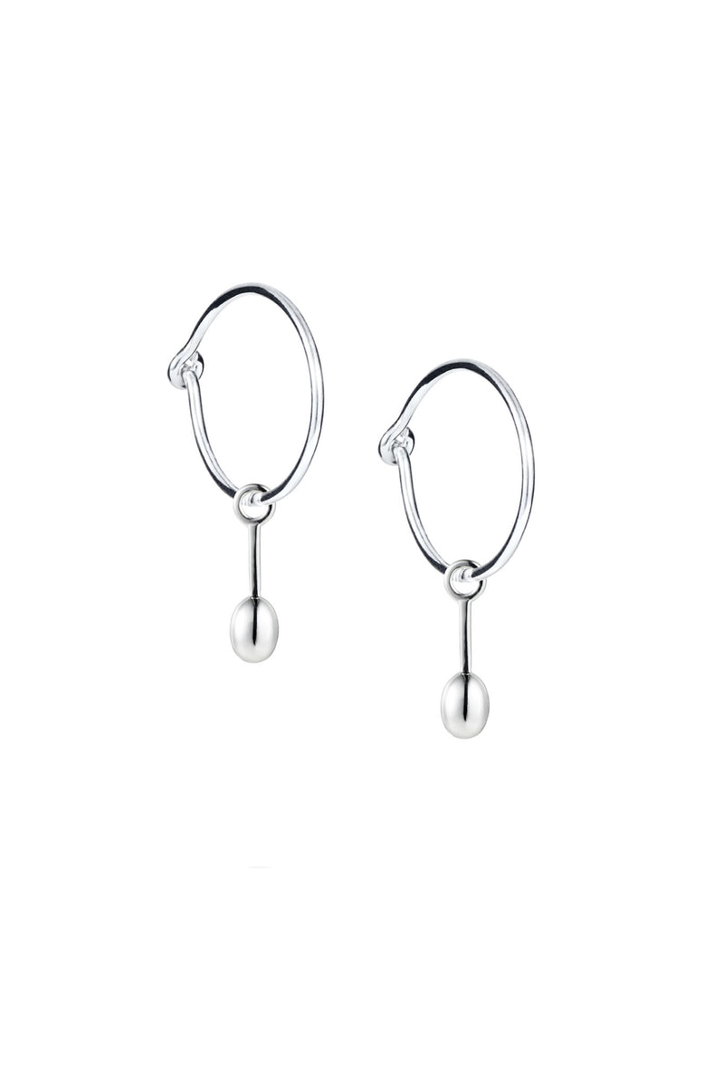 Efva Attling Love Bead Hoops pitkät hopeiset korvakorut 12-100-02241 tuotekuva