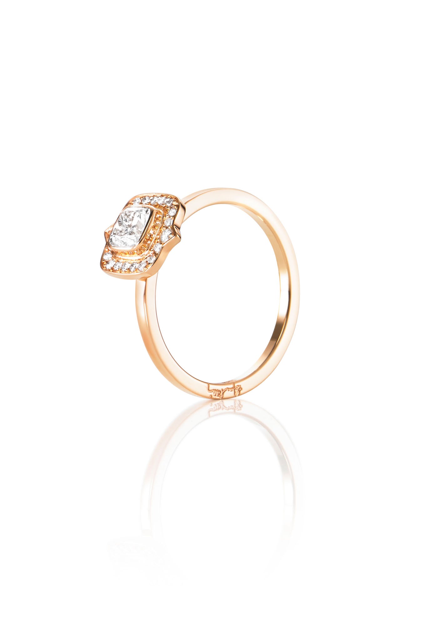 Efva Attling The Mrs timanttisormus 0,5ct 15,0