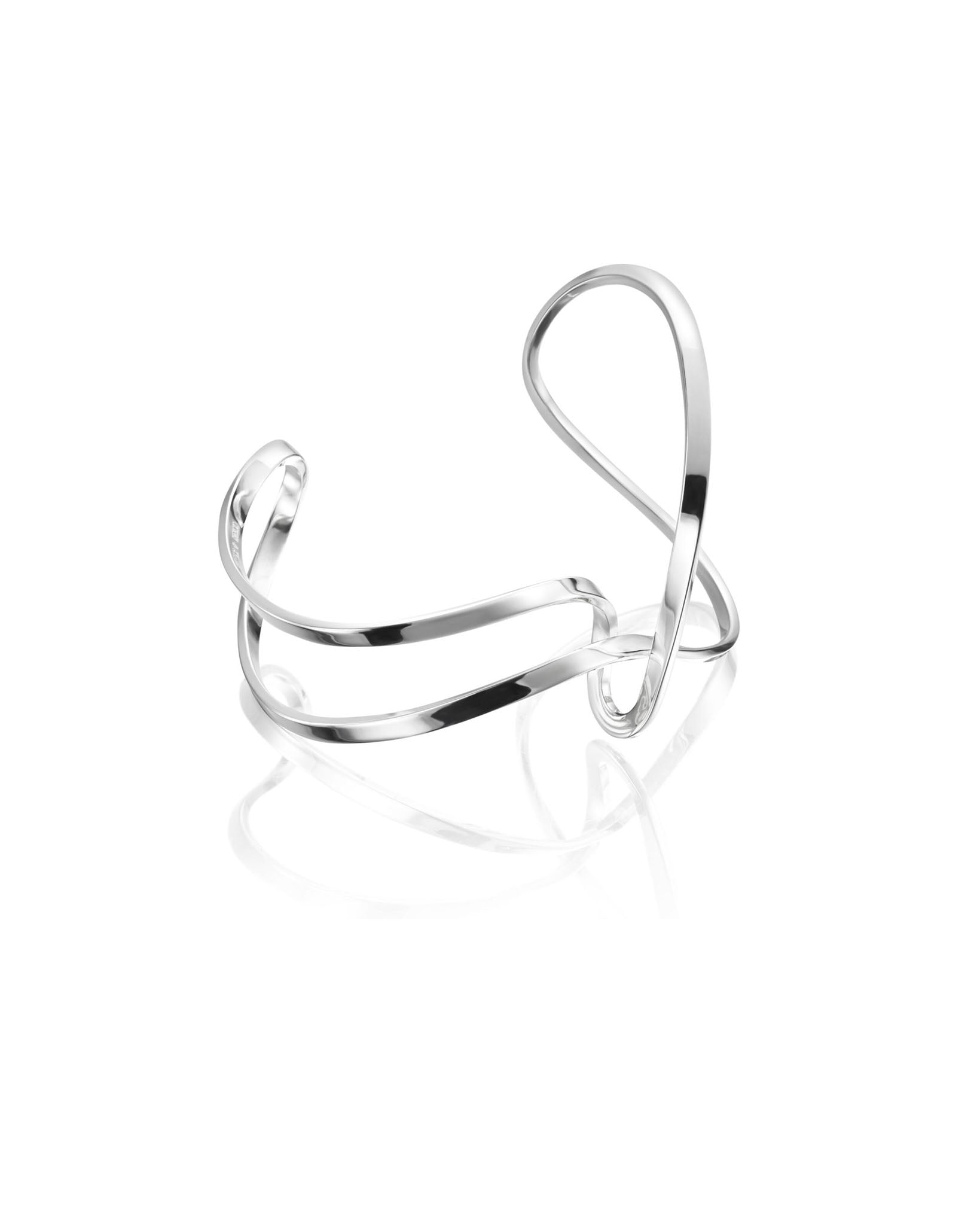 Efva Attling Twisting cuff rannerengas Halkaisija:5,8cm