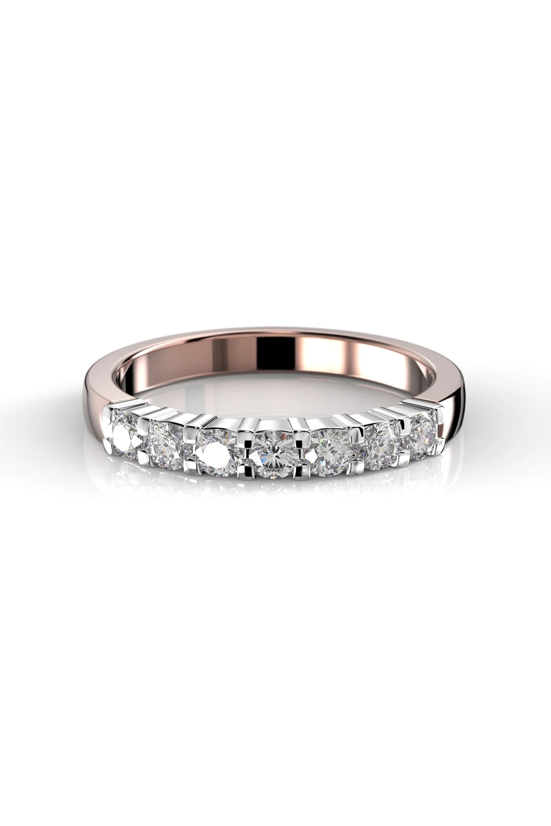 Festive Sophia 7x0,05ct 15,5