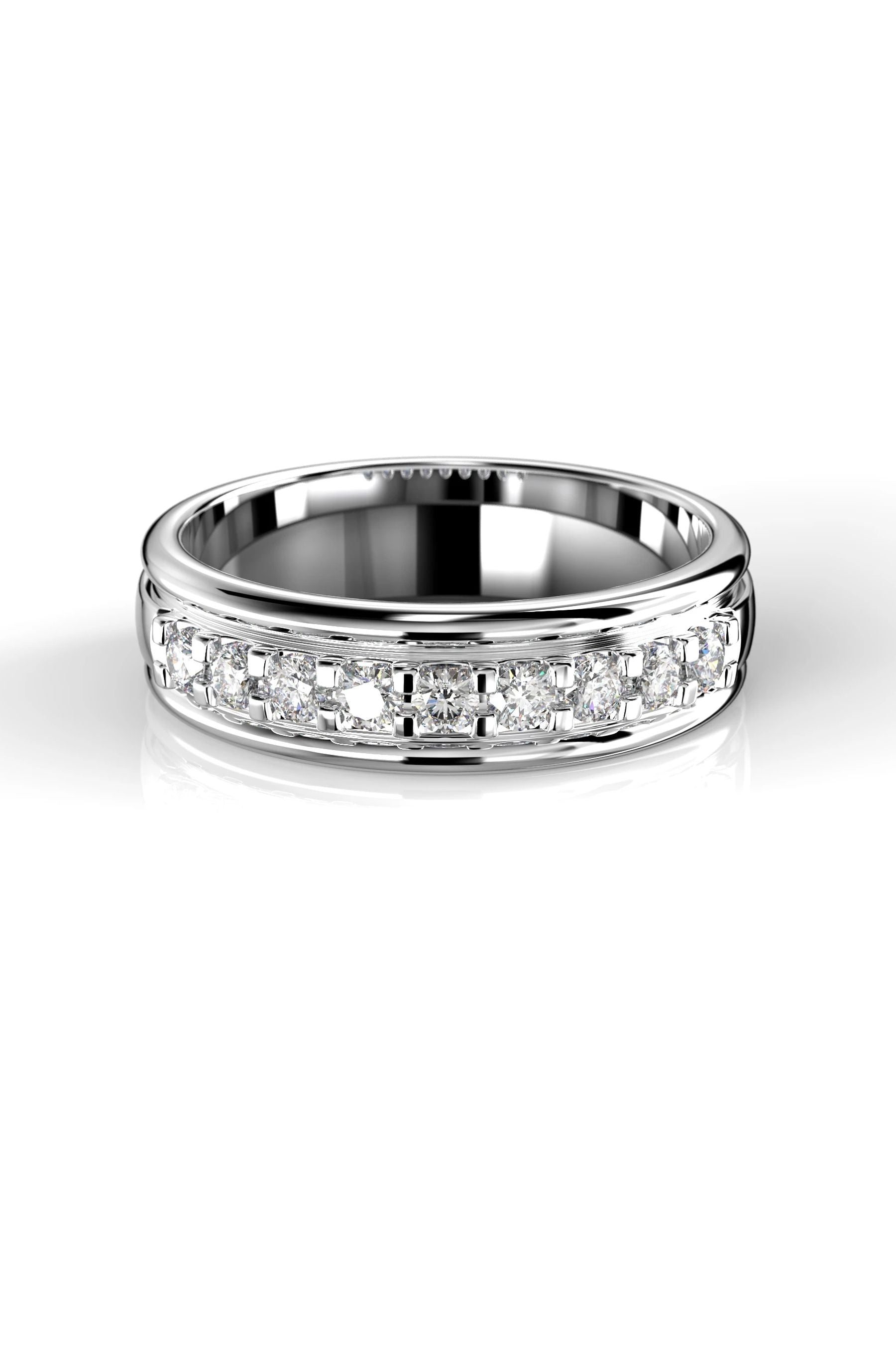 Festive Sophia Triple 9x0,03ct 15,5