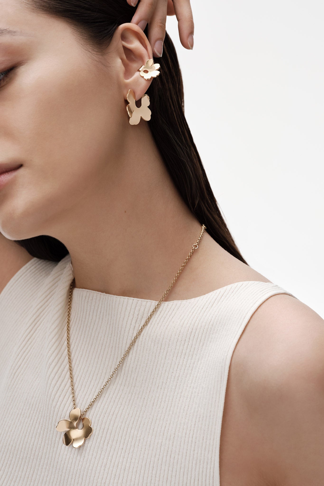 Kalevala x Marimekko Unikko earcuff korvakoru (1kpl), pronssi