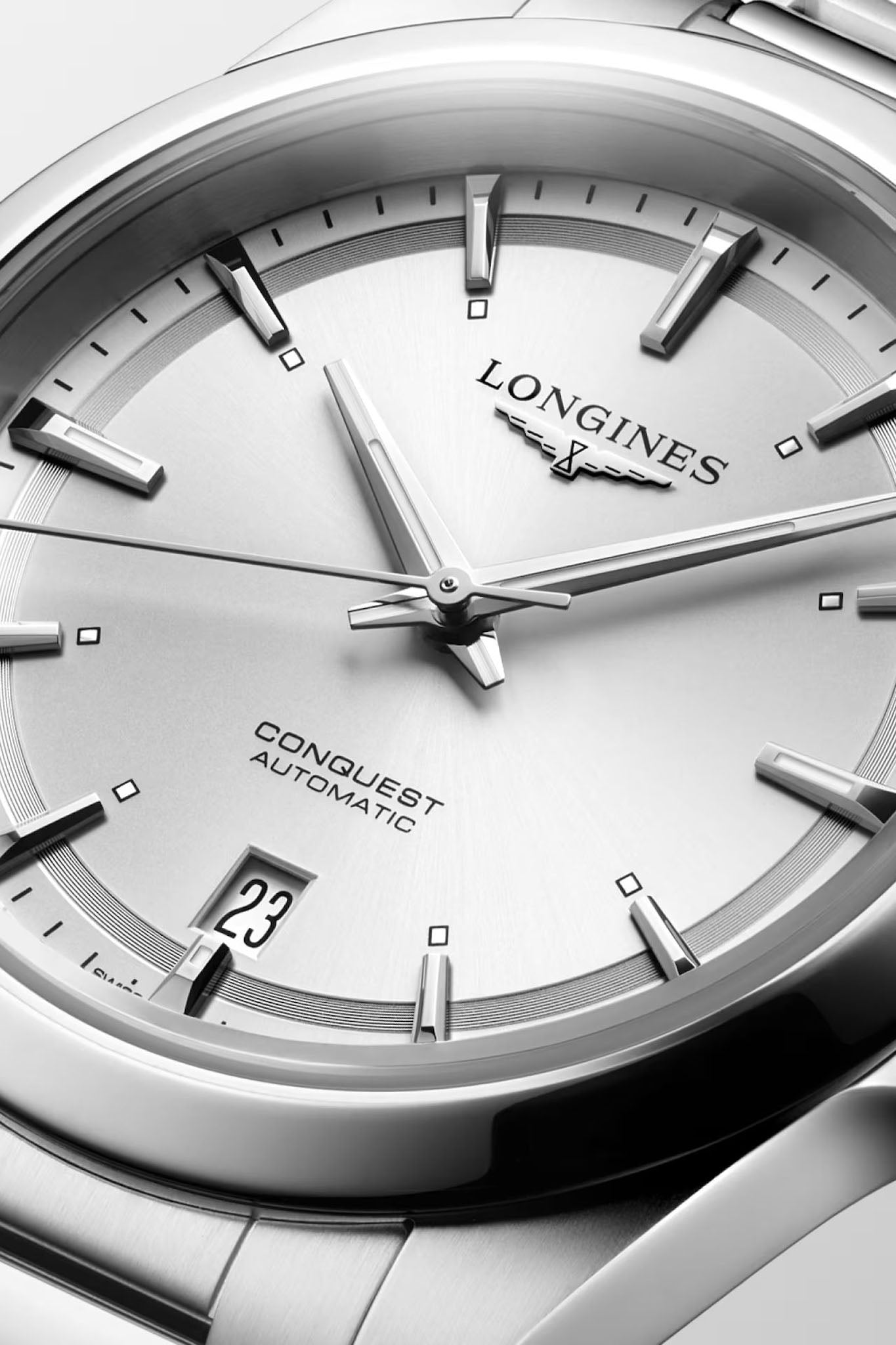 Longines Conquest 38 rannekello