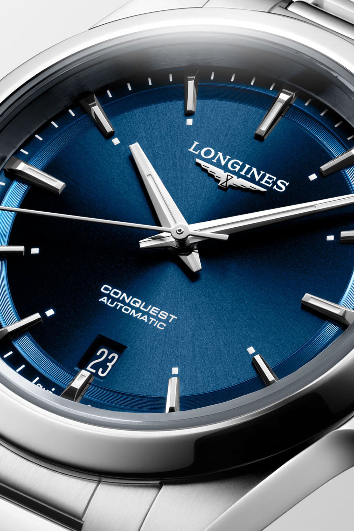 Longines Conquest 38 rannekello