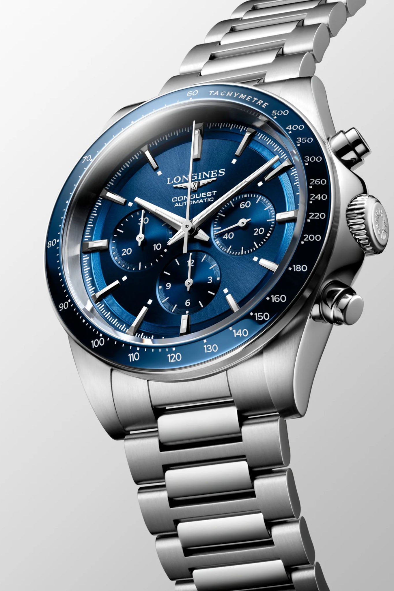 Longines Conquest Chronograph miesten rannekello