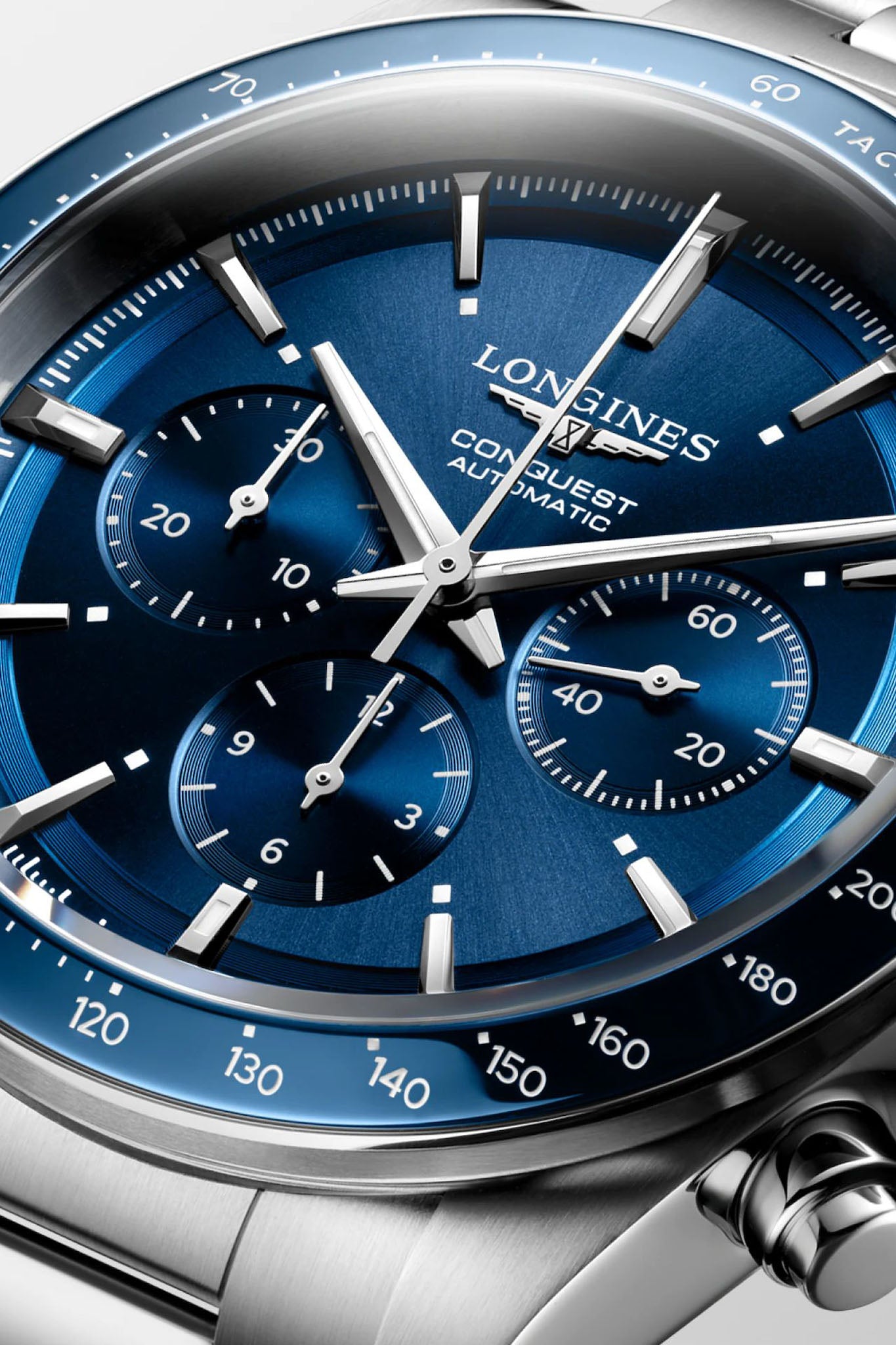 Longines Conquest Chronograph miesten rannekello