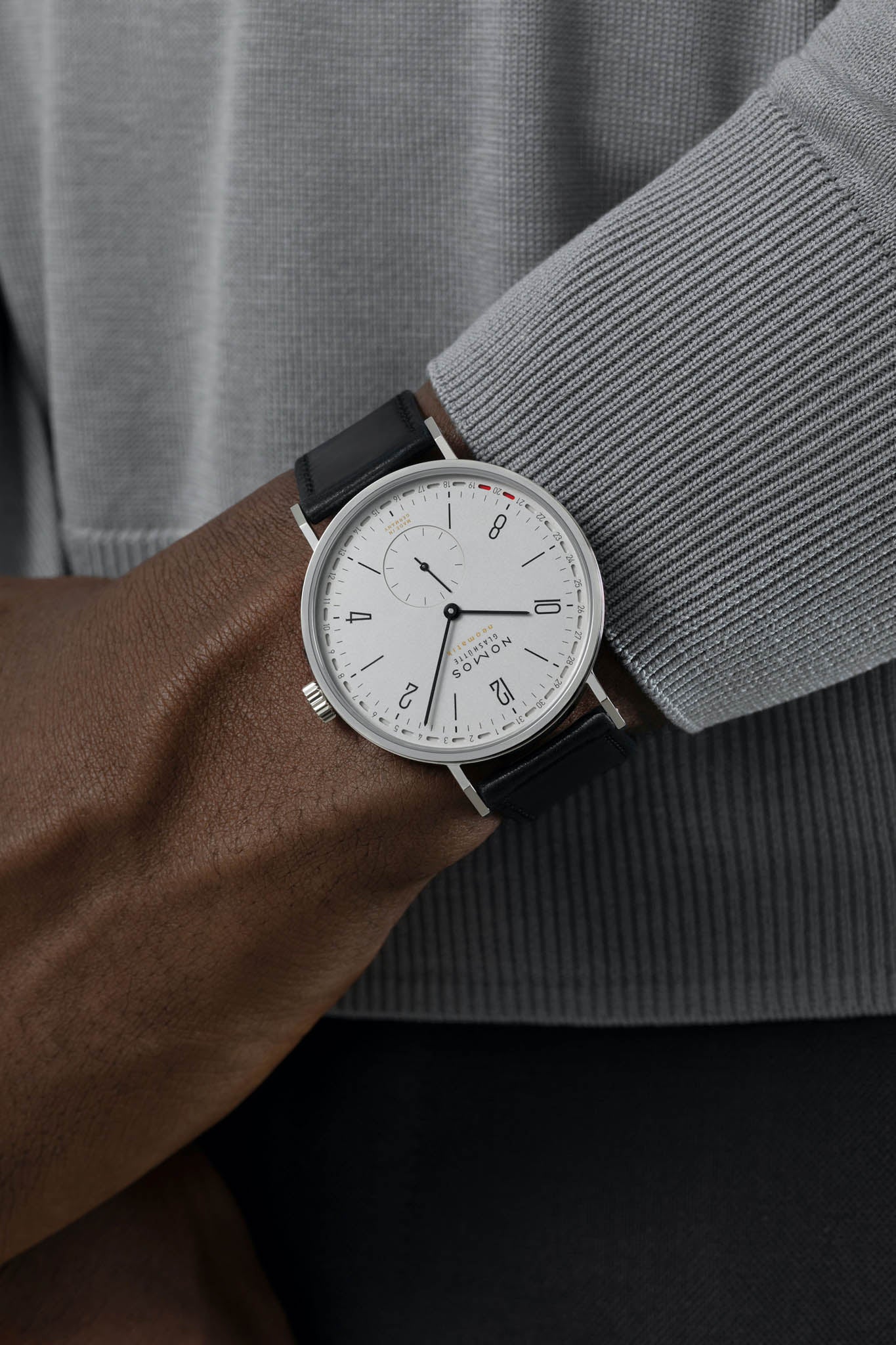 Nomos Tangente Neomatik 41 Update rannekello Default Title