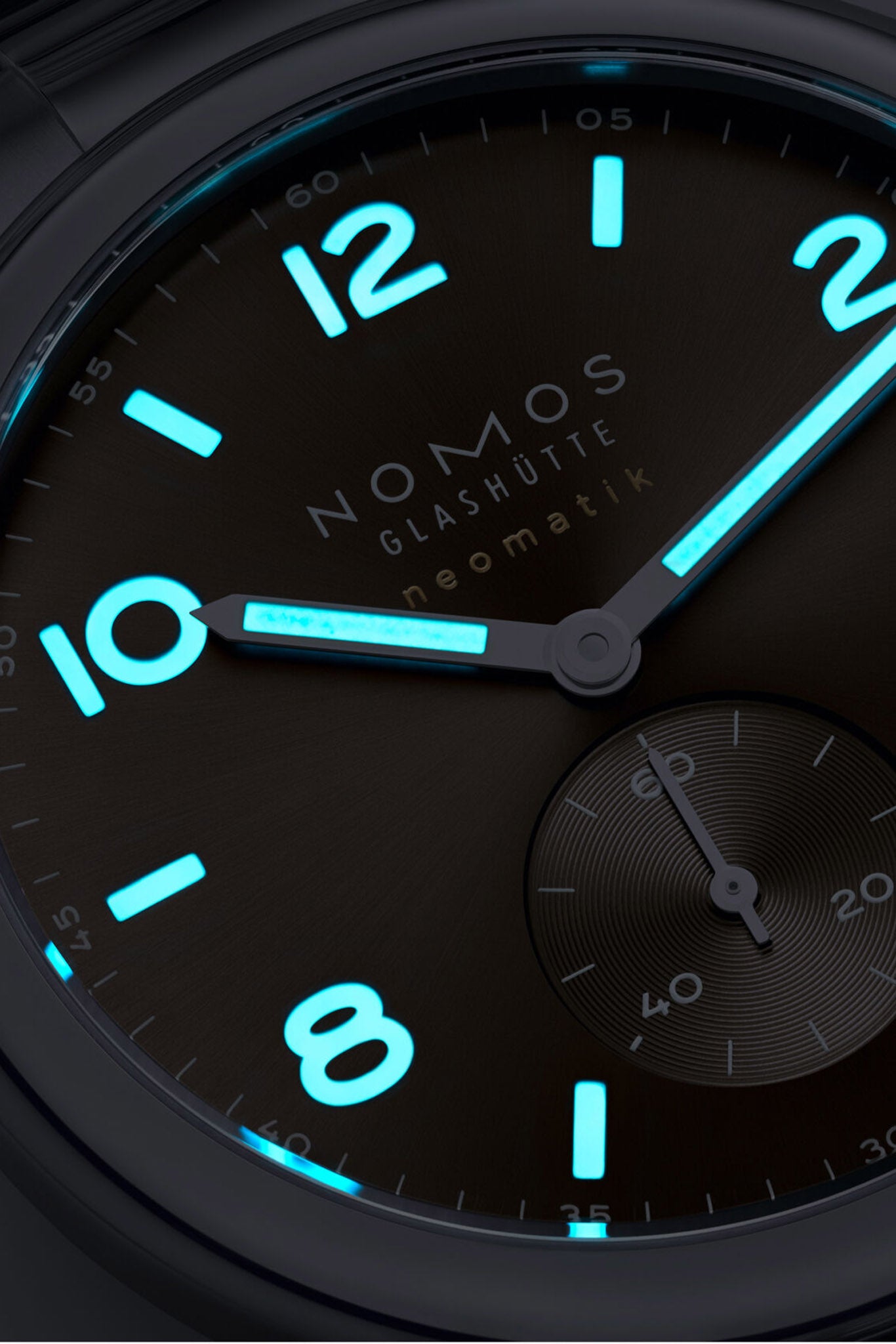 Nomos Glashütte Club Sport Neomatik 39 Tabac rannekello