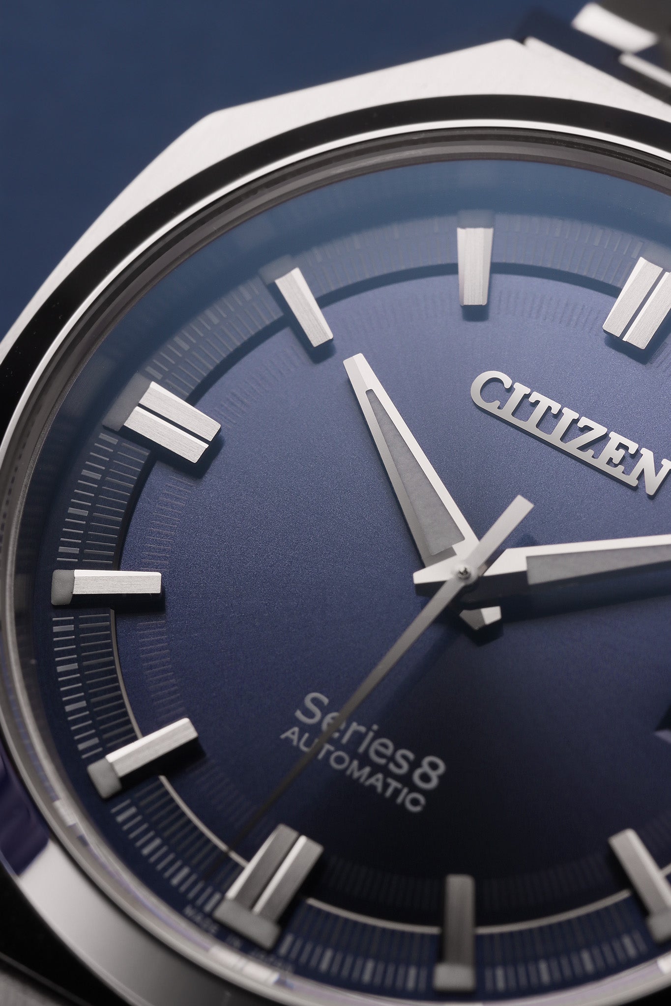 Citizen Series8 831 rannekello