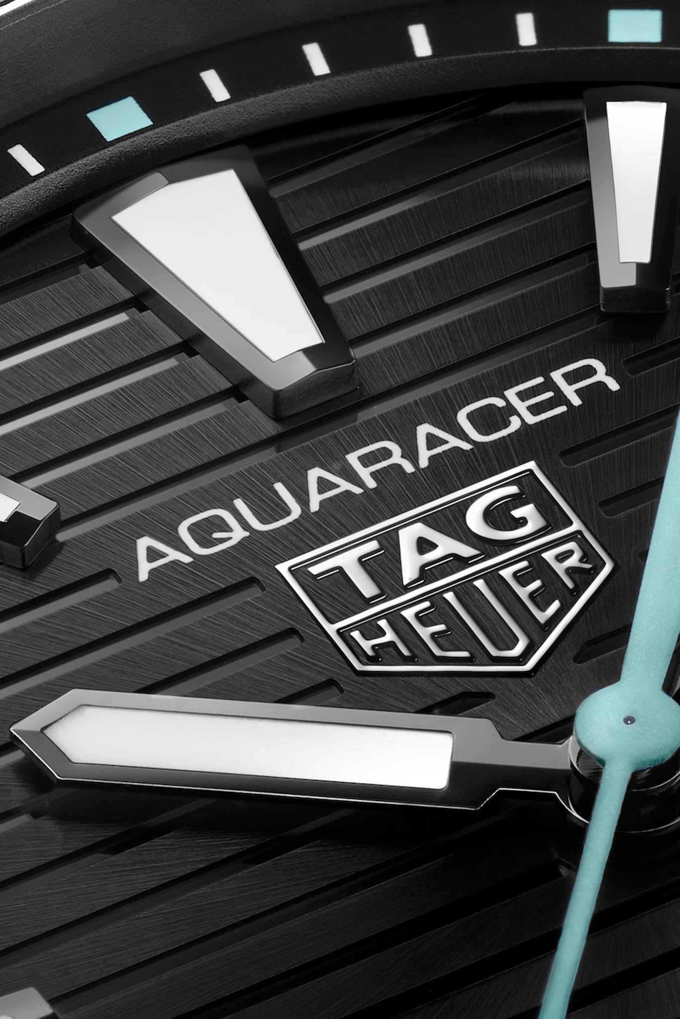 TAG Heuer Aquaracer Professional 200 Solargraph rannekello WBP1114